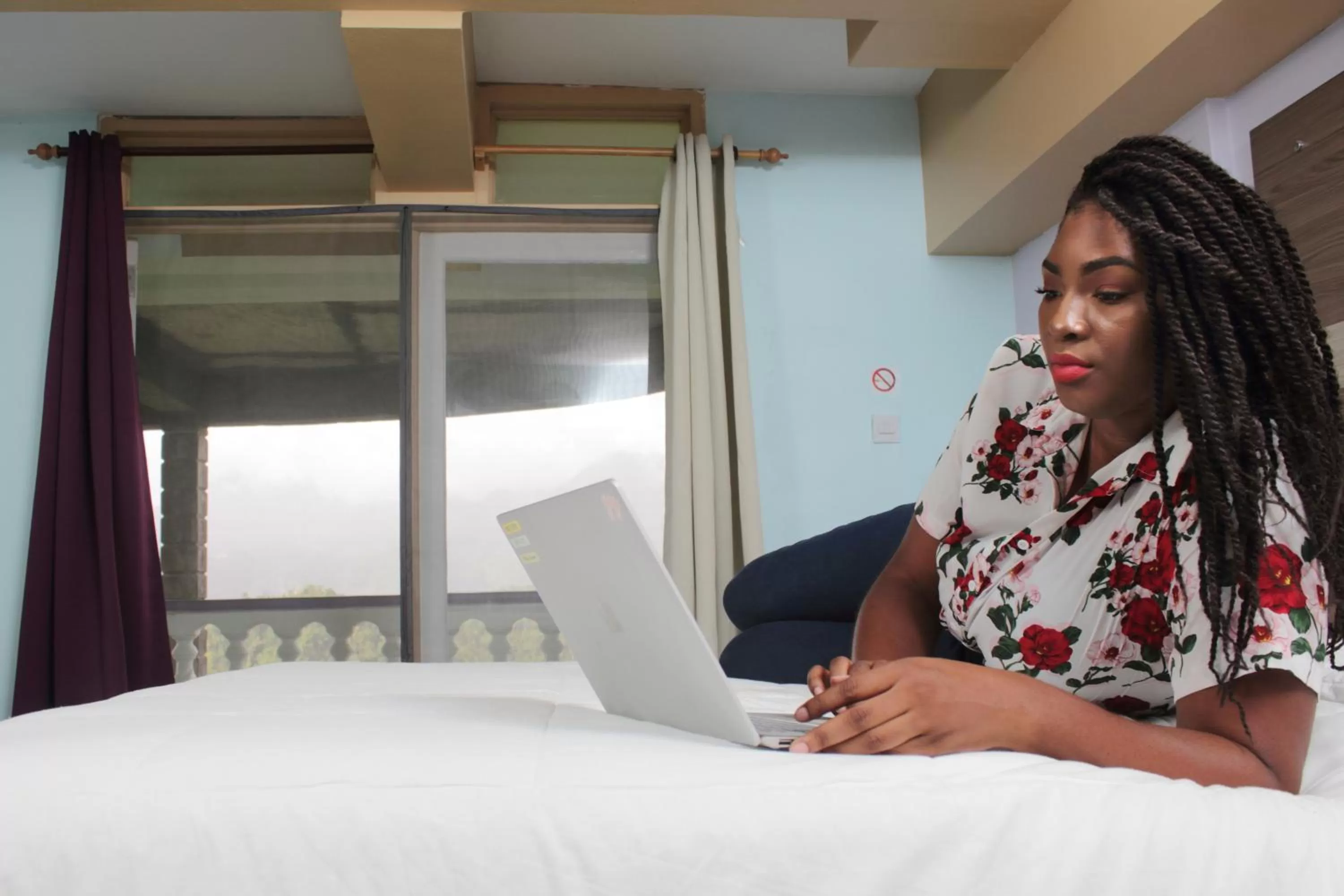 Bedroom, Bed in Matthew's Miracle View