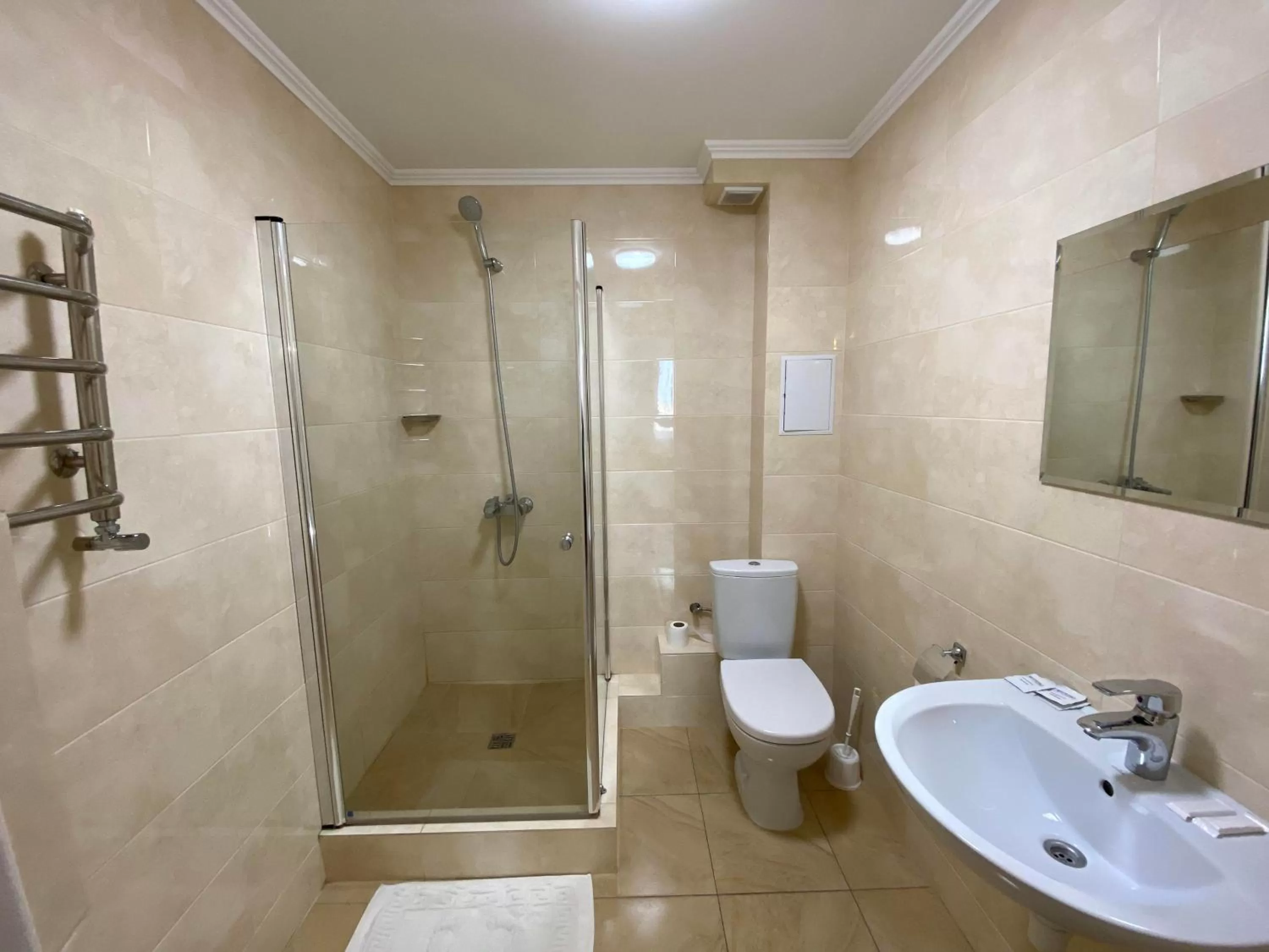 Bathroom in Autopark Hotel