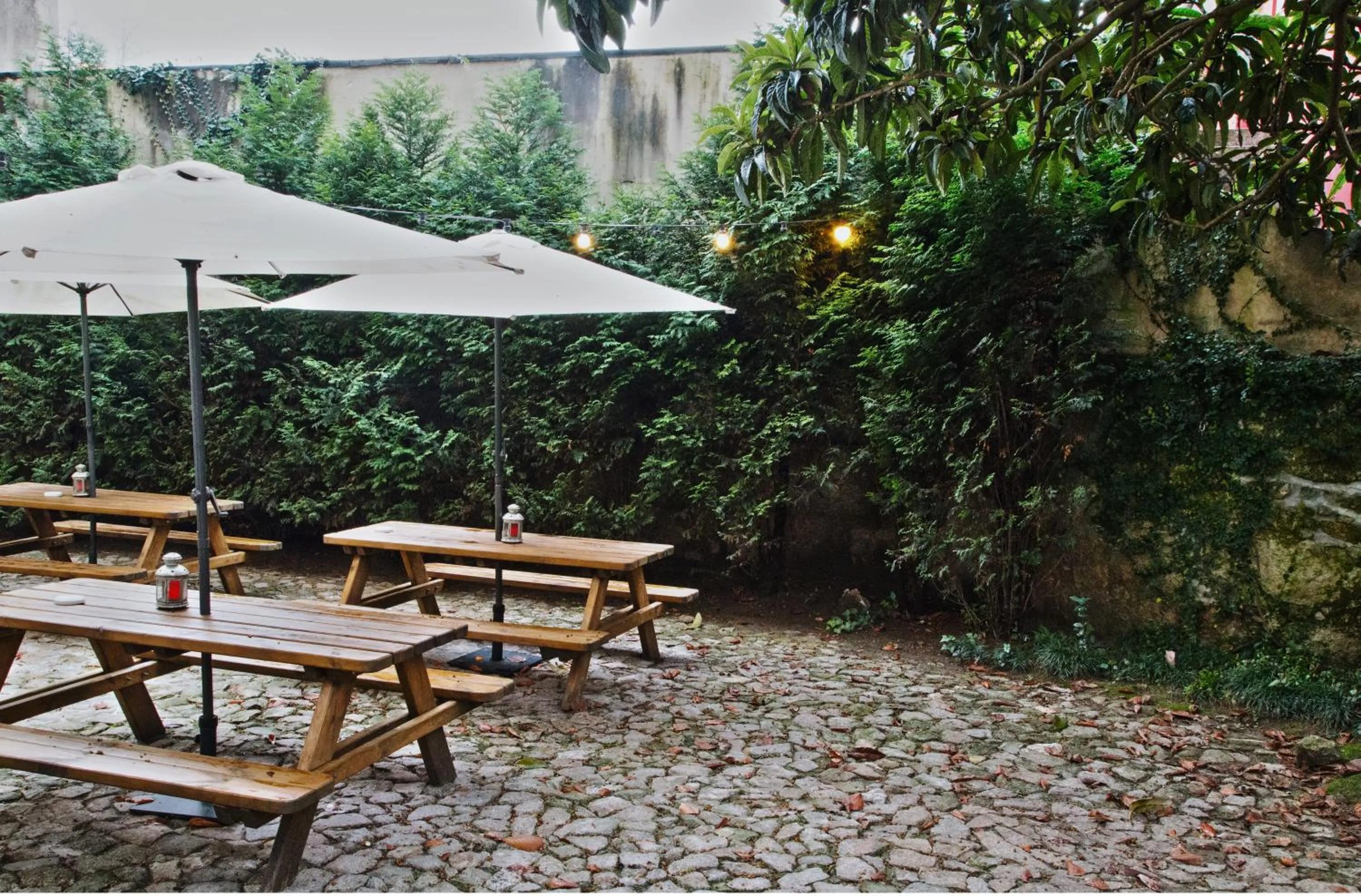 Patio in Porto Spot Hostel