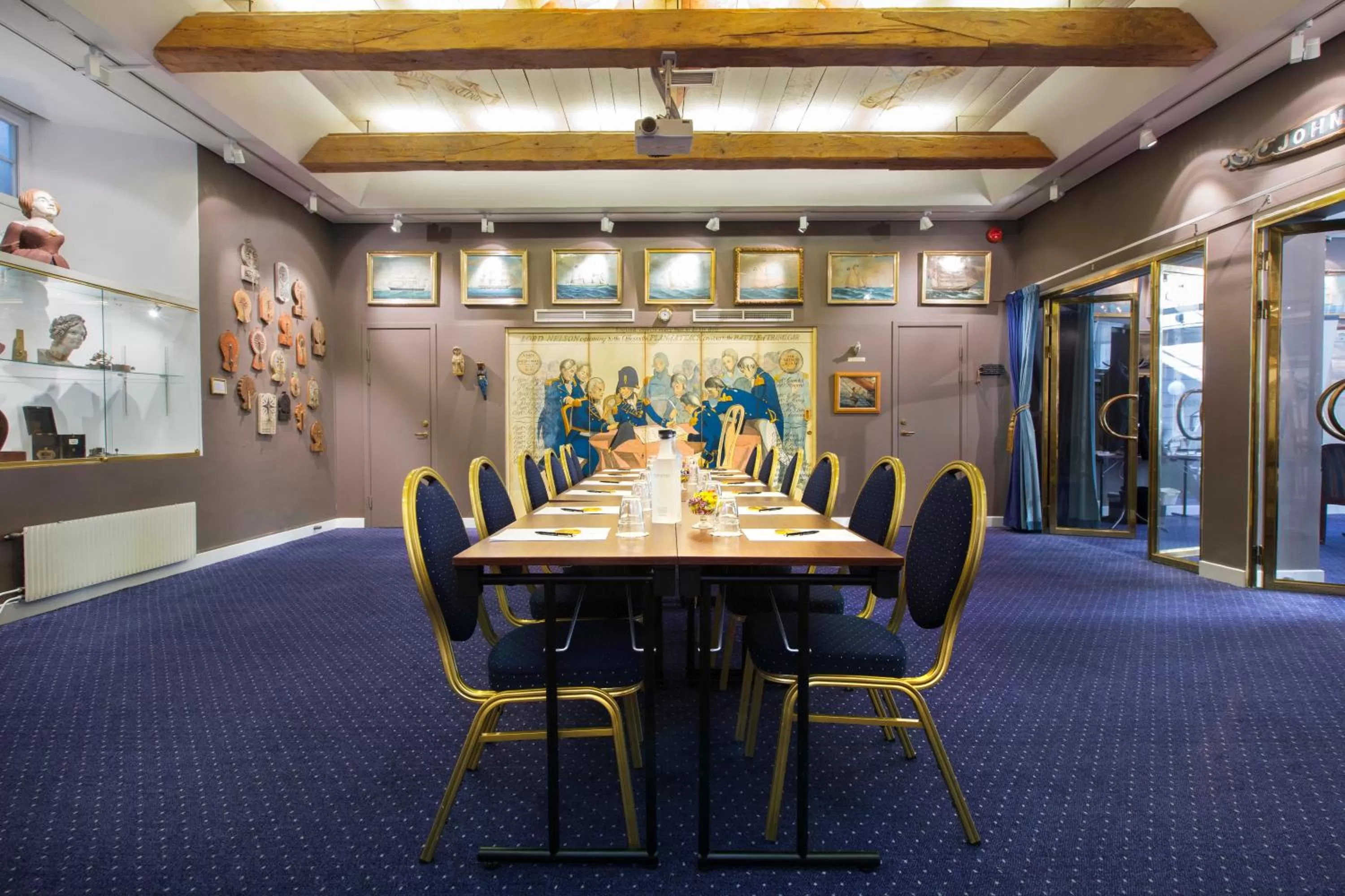 Meeting/conference room in Victory Apartments