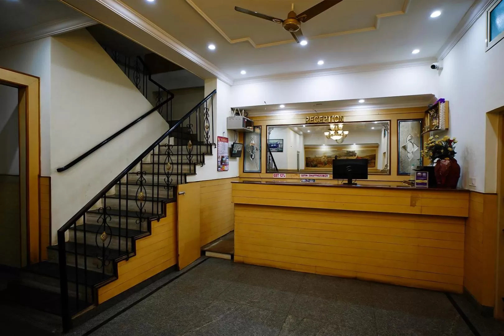 Lobby or reception, Lobby/Reception in HOTEL PRAKAASH RESIDENCY