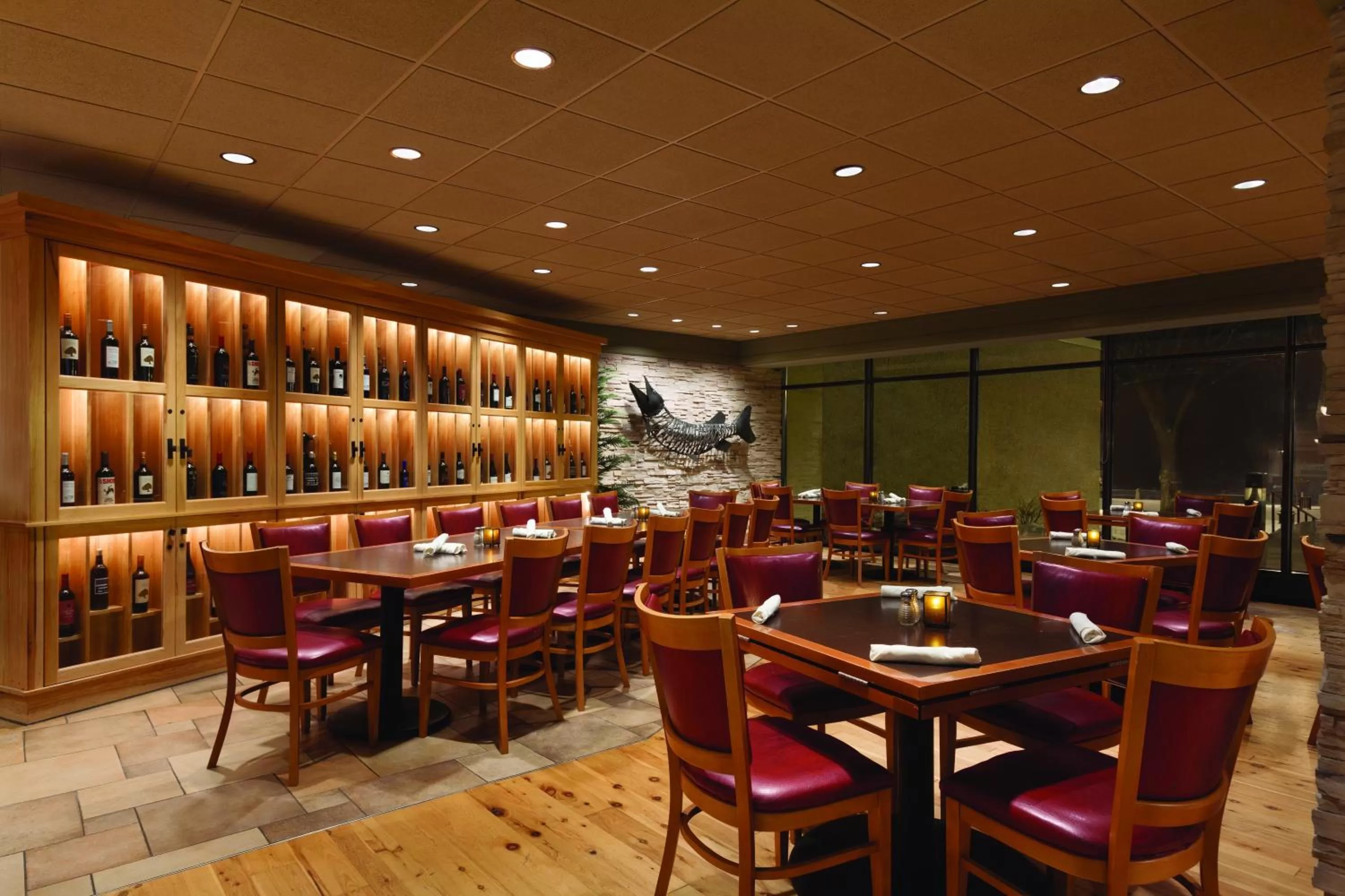 Restaurant/places to eat in Radisson Hotel La Crosse