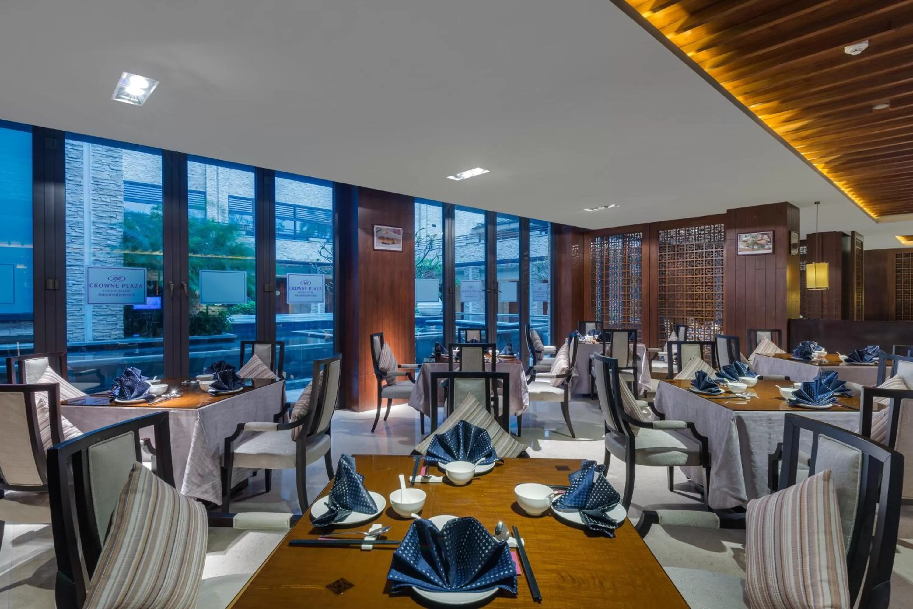 Restaurant/Places to Eat in Crowne Plaza Hailing Island, an IHG Hotel