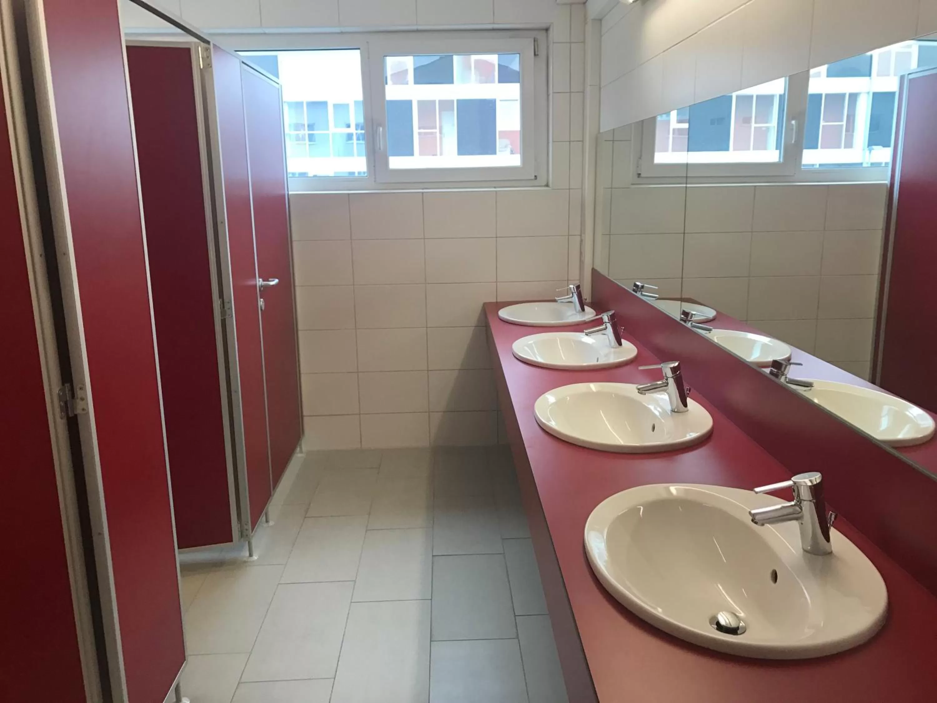 Bathroom in Montagehotel Living@Linz