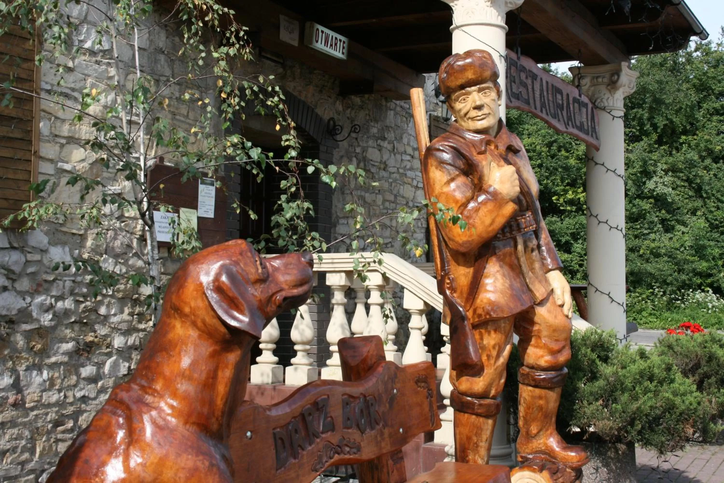Facade/entrance in Hotel Komfort Inn - Dwór Hubertus