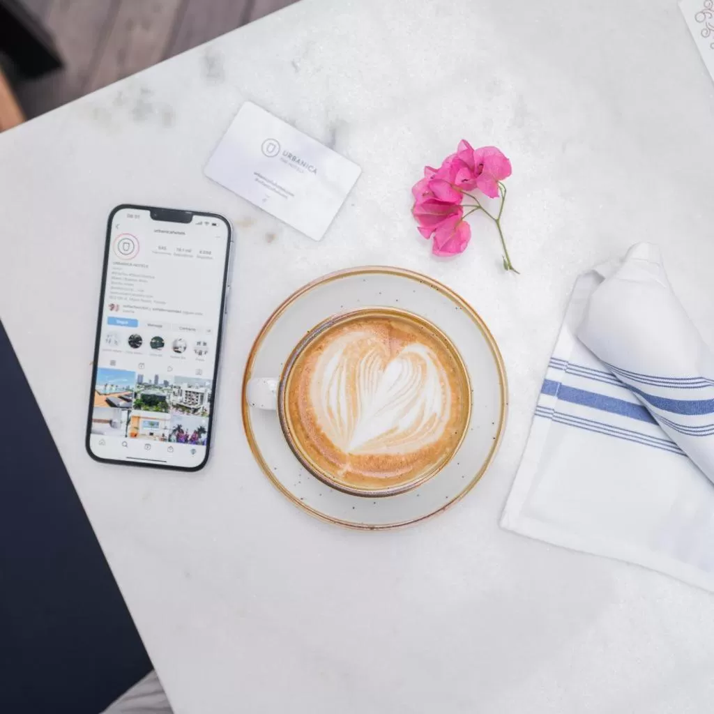 Coffee/tea facilities in Urbanica Fifth