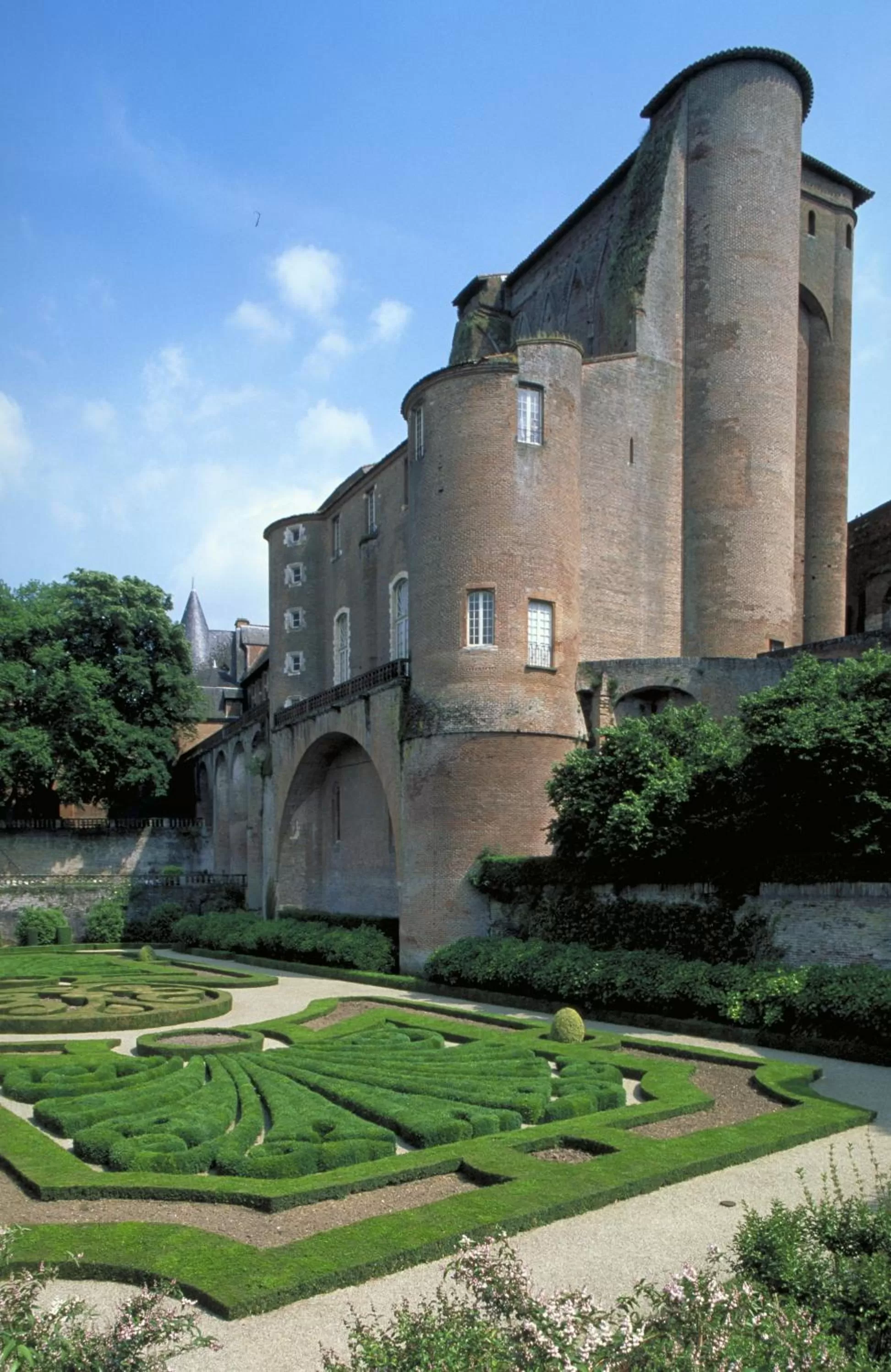 Off site in ibis styles Albi Centre Le Theatro