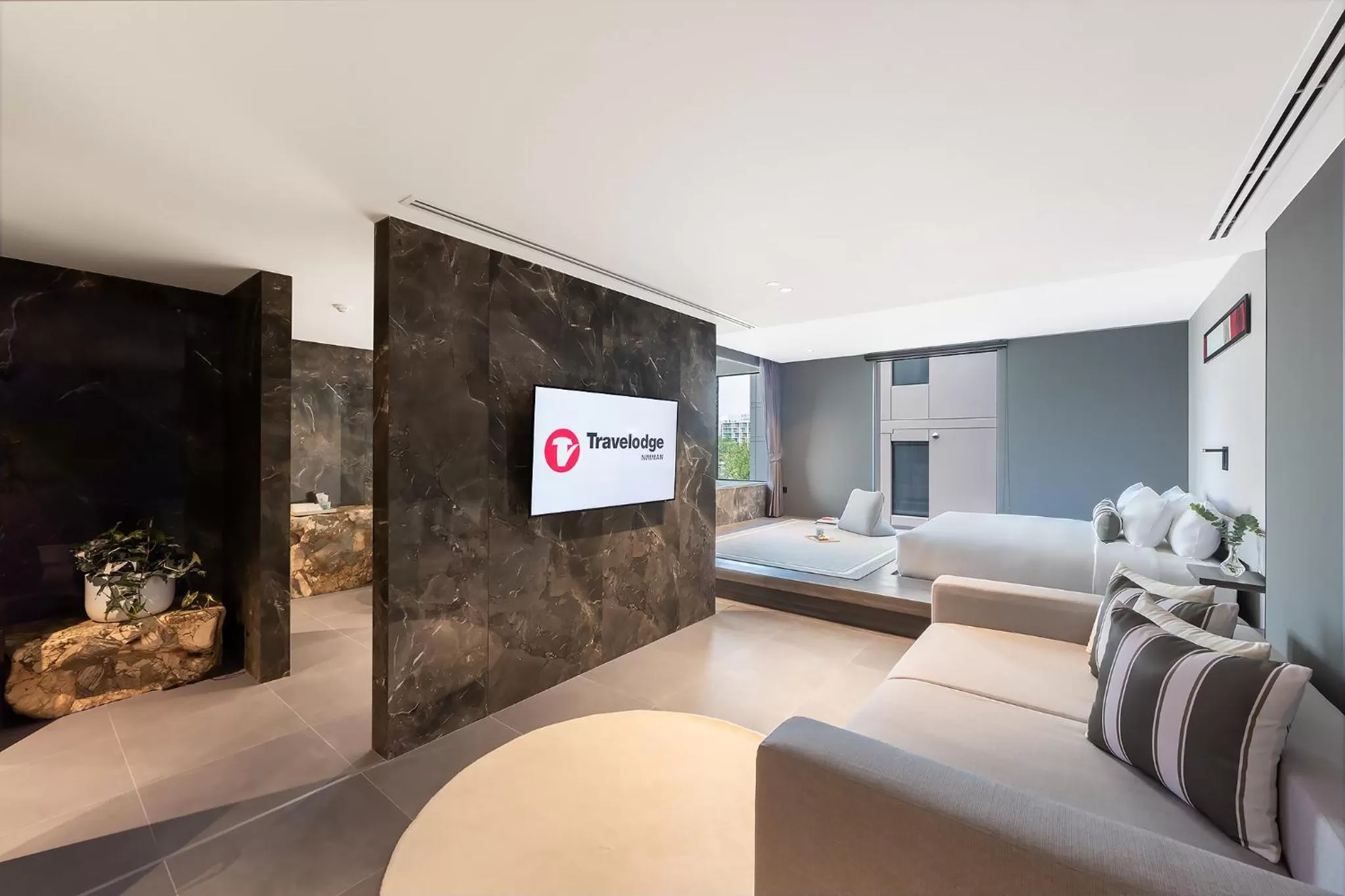 Living room in Travelodge Nimman