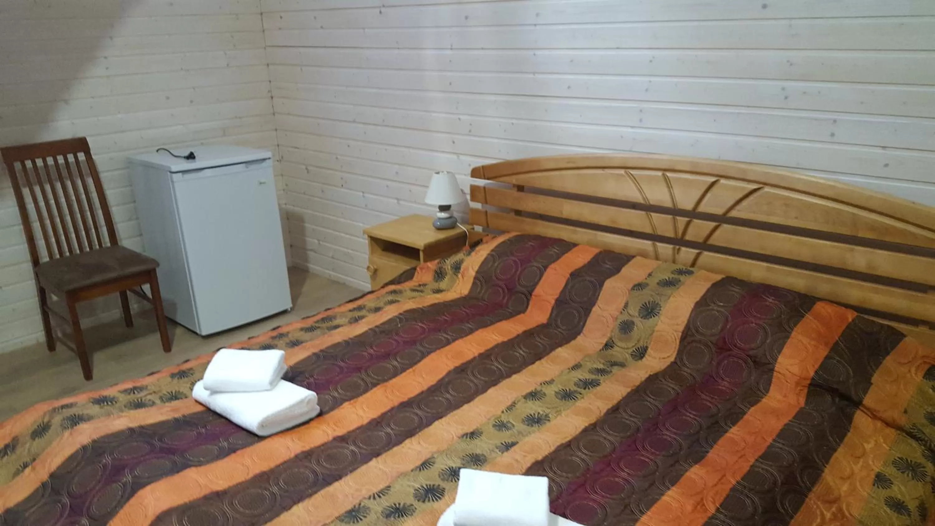 Bedroom, Bed in Sunset Hotel