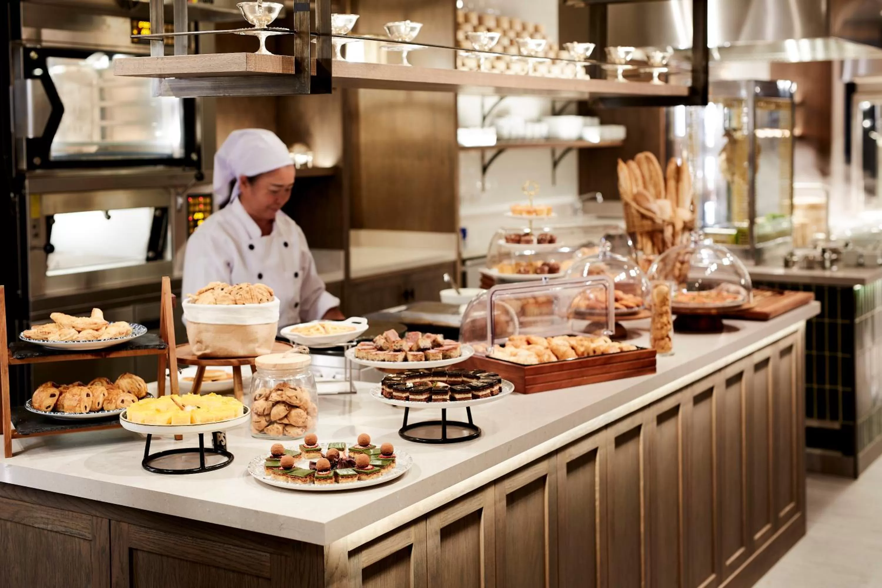 Food in Montien Hotel Surawong Bangkok