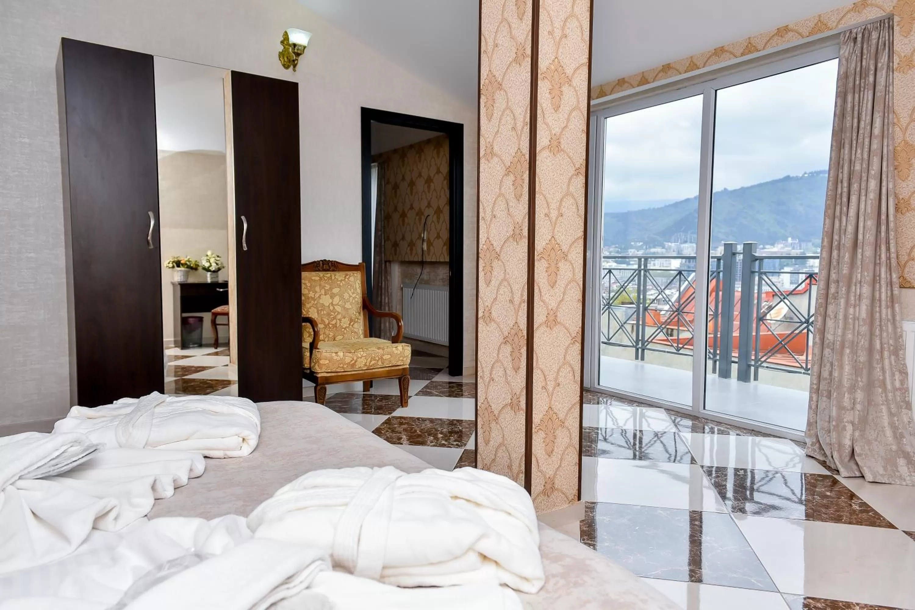 Mountain view, Bed in MariaLuis Hotel