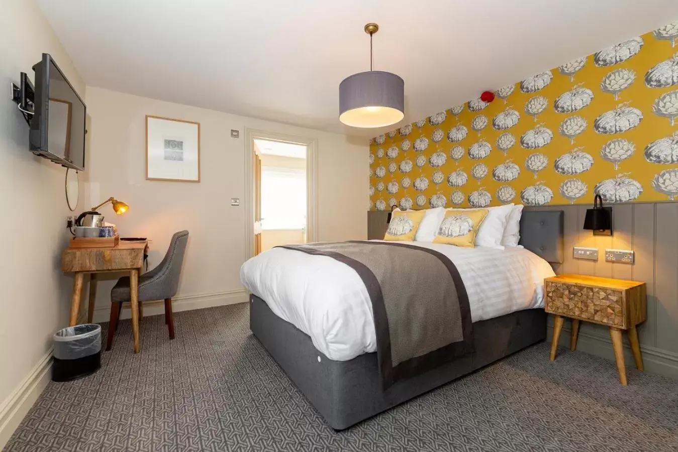 Deluxe Double Room in The Old Cock Inn Deluxe Double Room in The Old Cock Inn