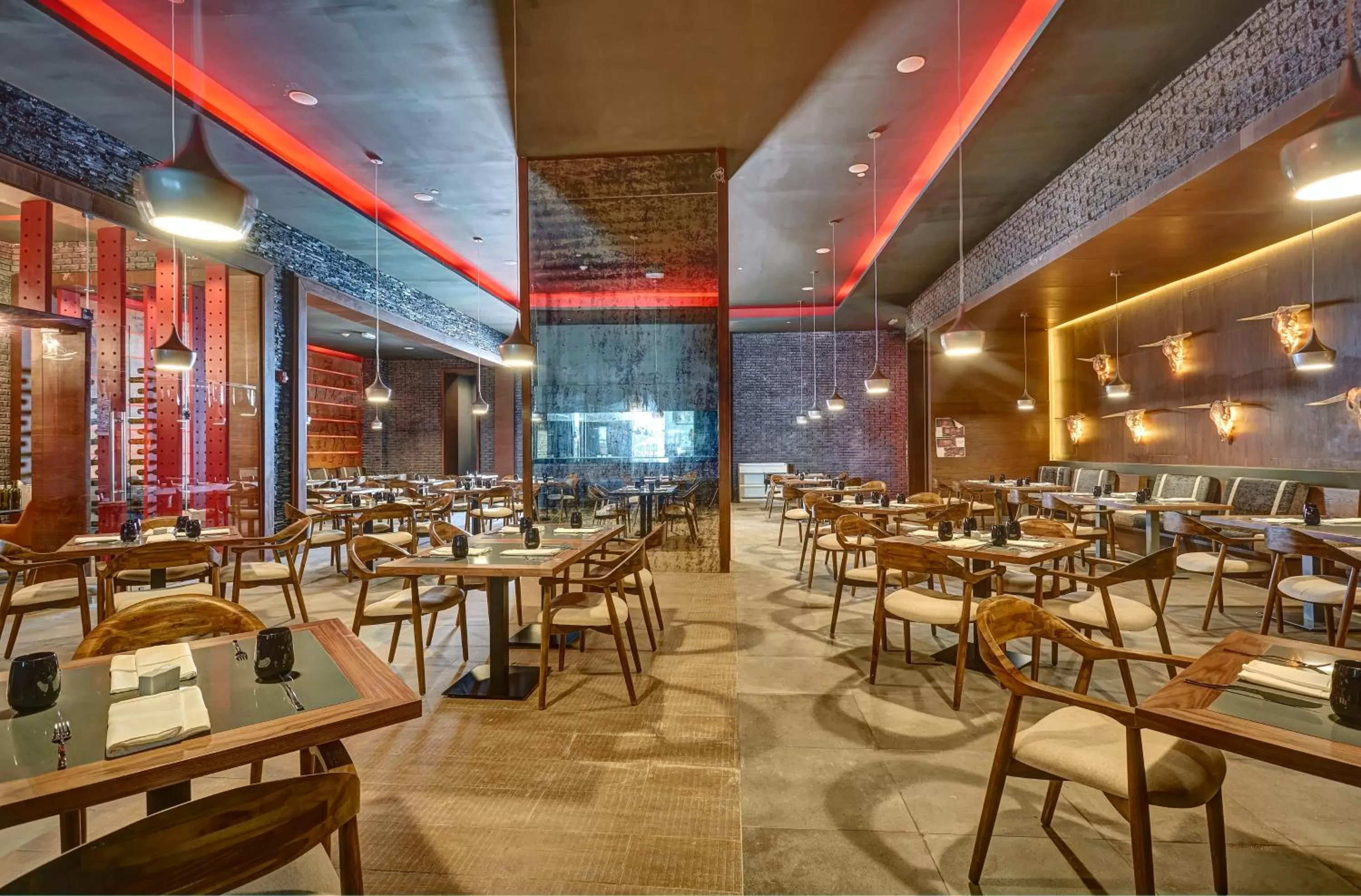 Restaurant/places to eat in Royalton Negril, An Autograph Collection All-Inclusive Resort