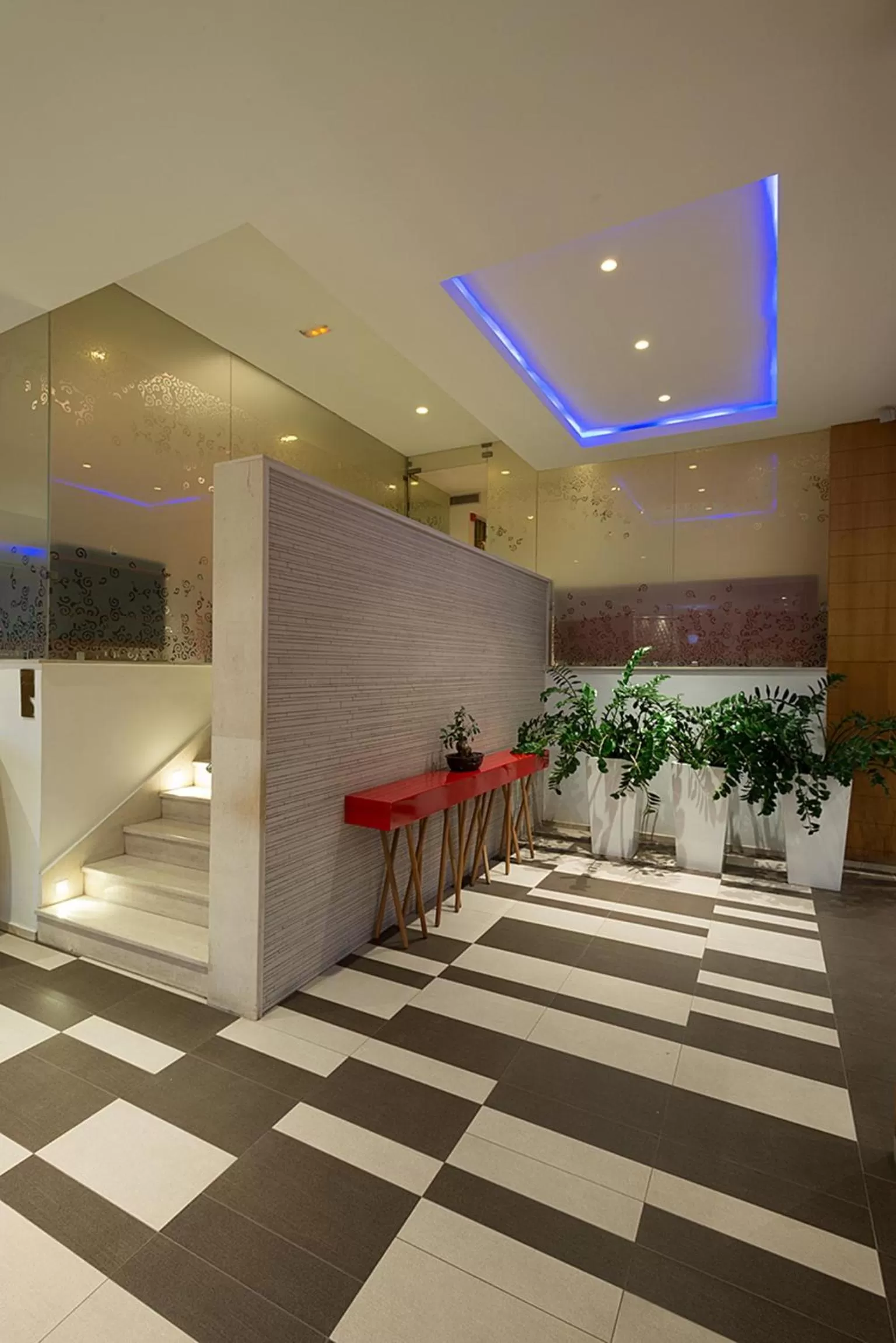 Lobby or reception in Golf Royal Hotel