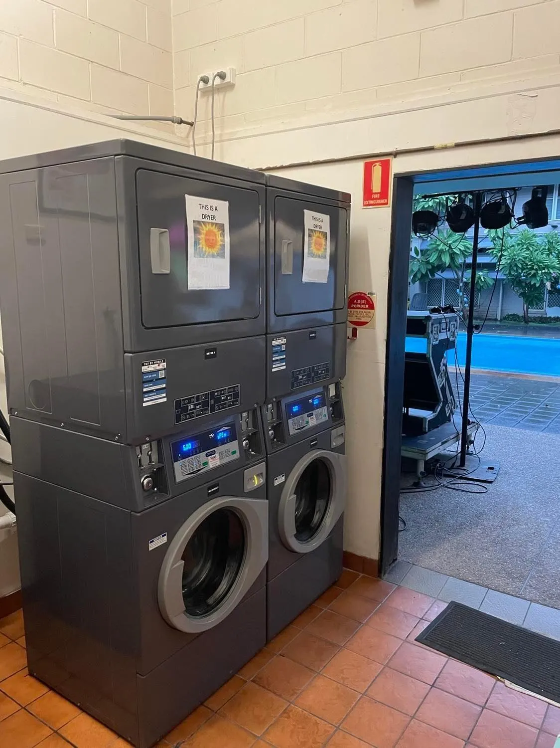 laundry in Youth Shack Backpackers Darwin