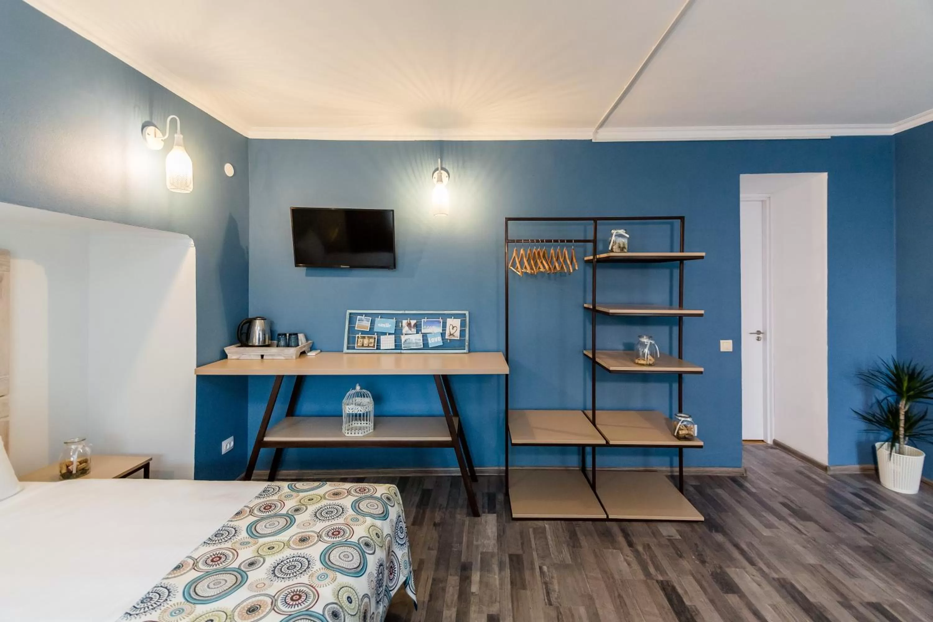 Bedroom, Bed in Gvino Minda