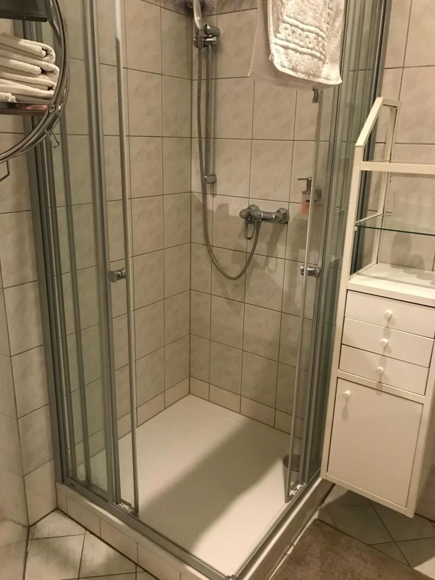 Shower in Gasthof Schwabl Wirt