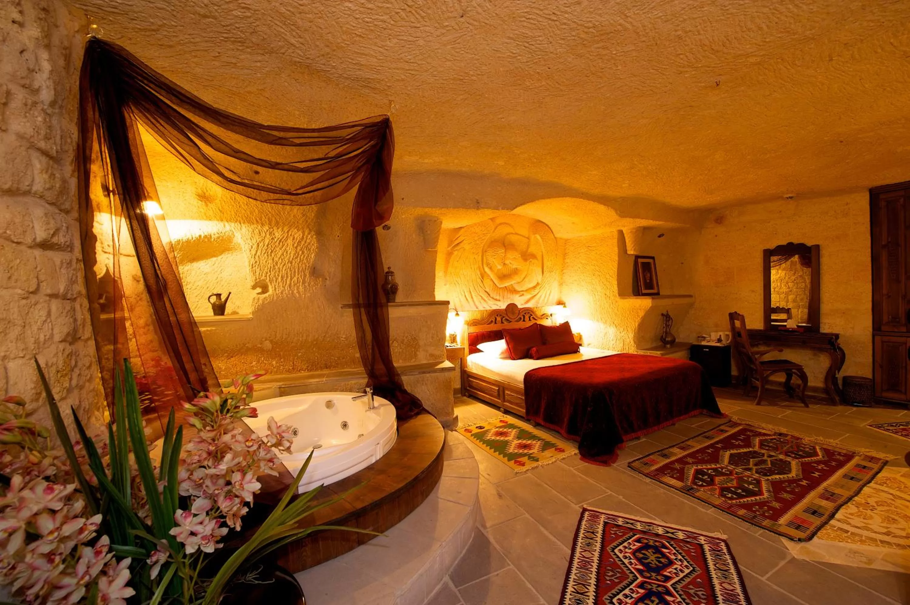 Photo of the whole room, Bed in Miras Hotel