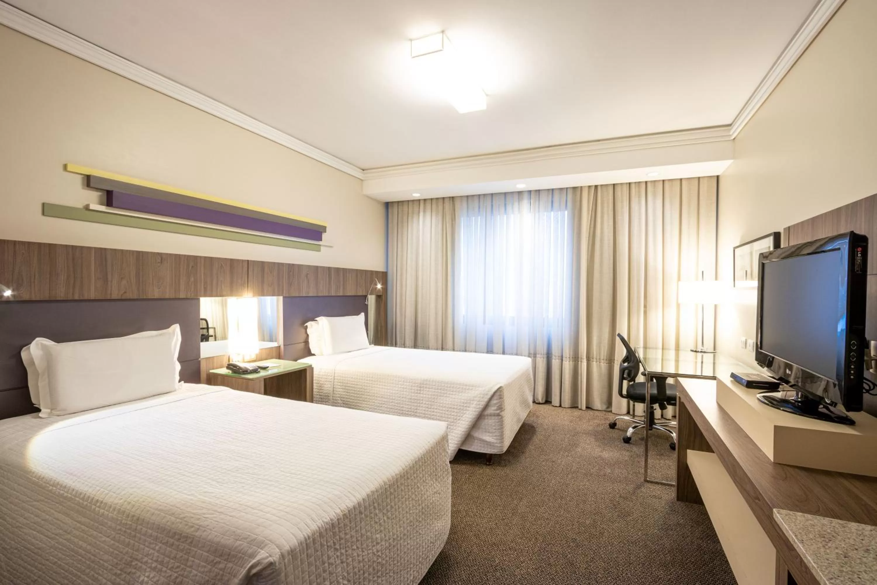 Bedroom, Bed in Grand Mercure Curitiba Rayon