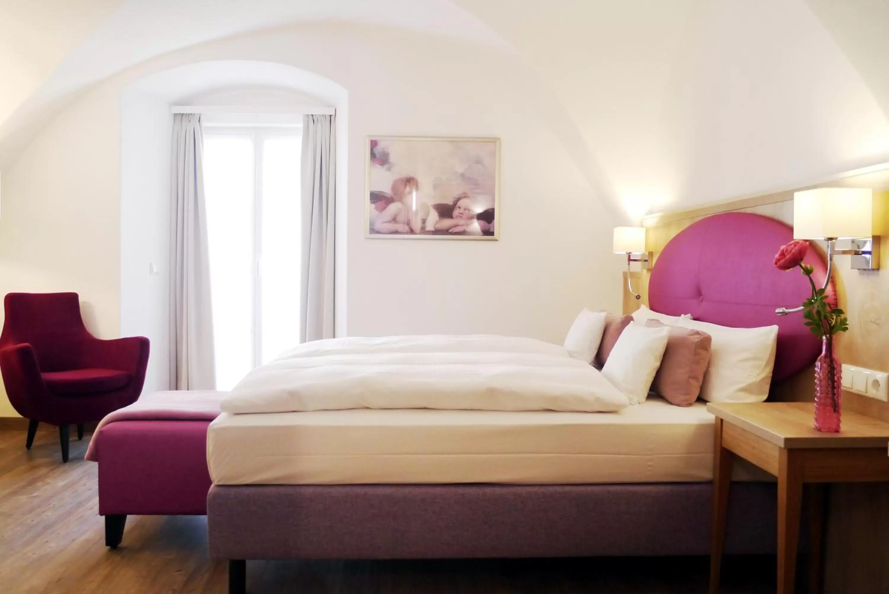 Double Room with Balcony - single occupancy in Das Brunners Double Room with Balcony - single occupancy in Das Brunners