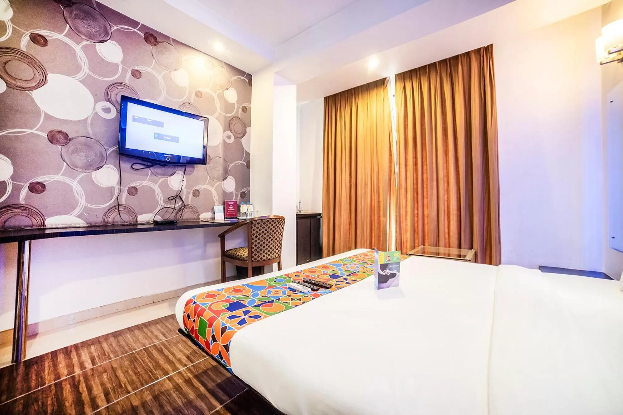 TV and multimedia, Bed in Rapid Lakme Executive Hotel