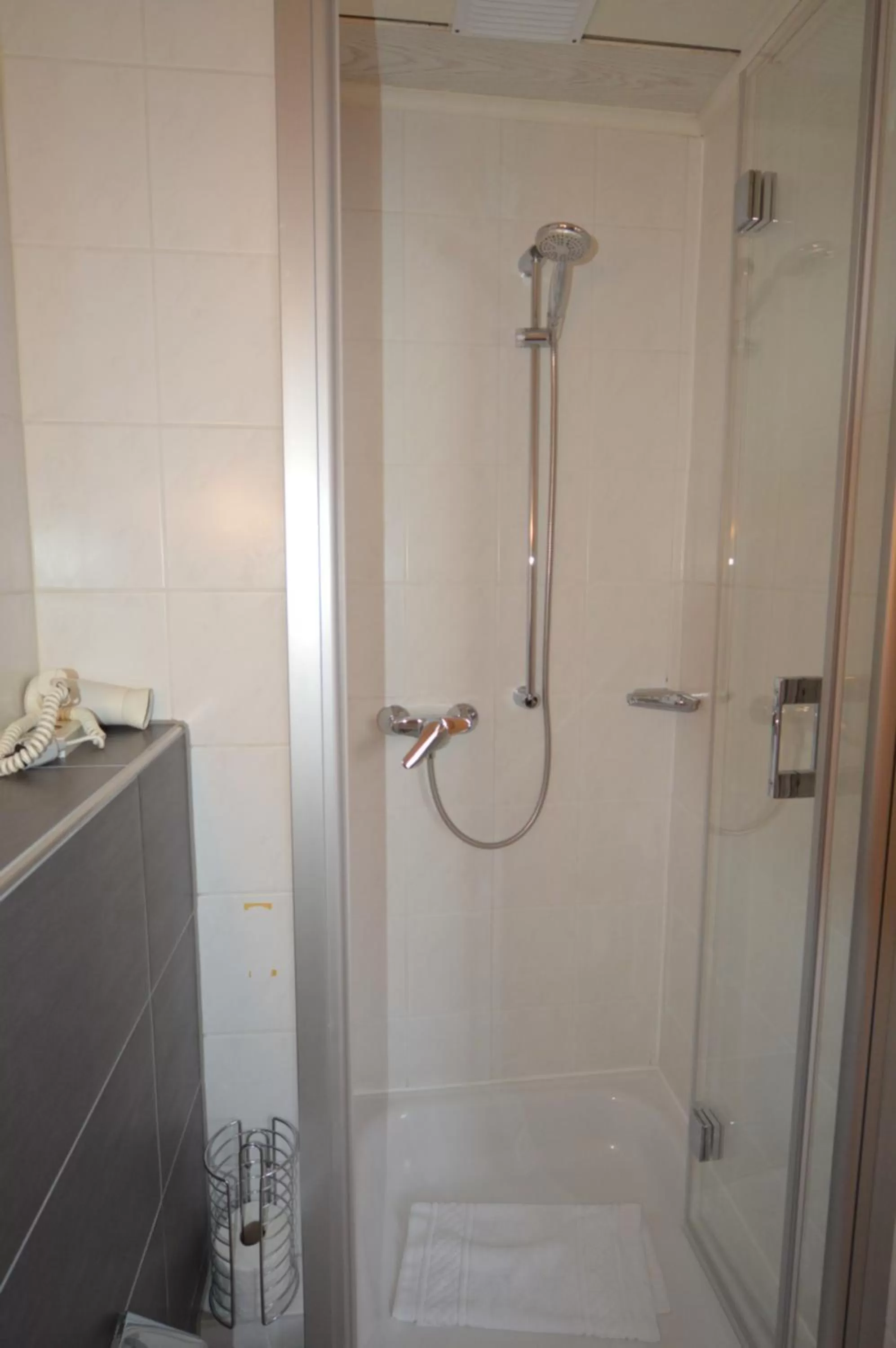 Bathroom in Aktivhotel Alter Kaiser