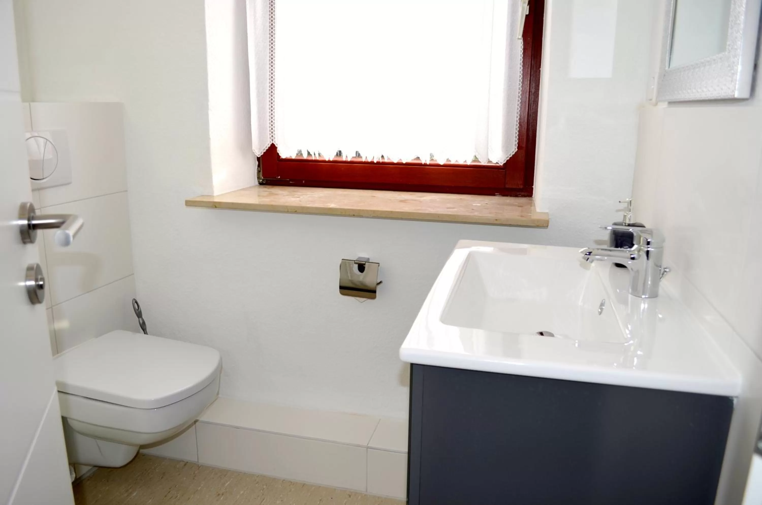 Bathroom in Hana Aparthotel