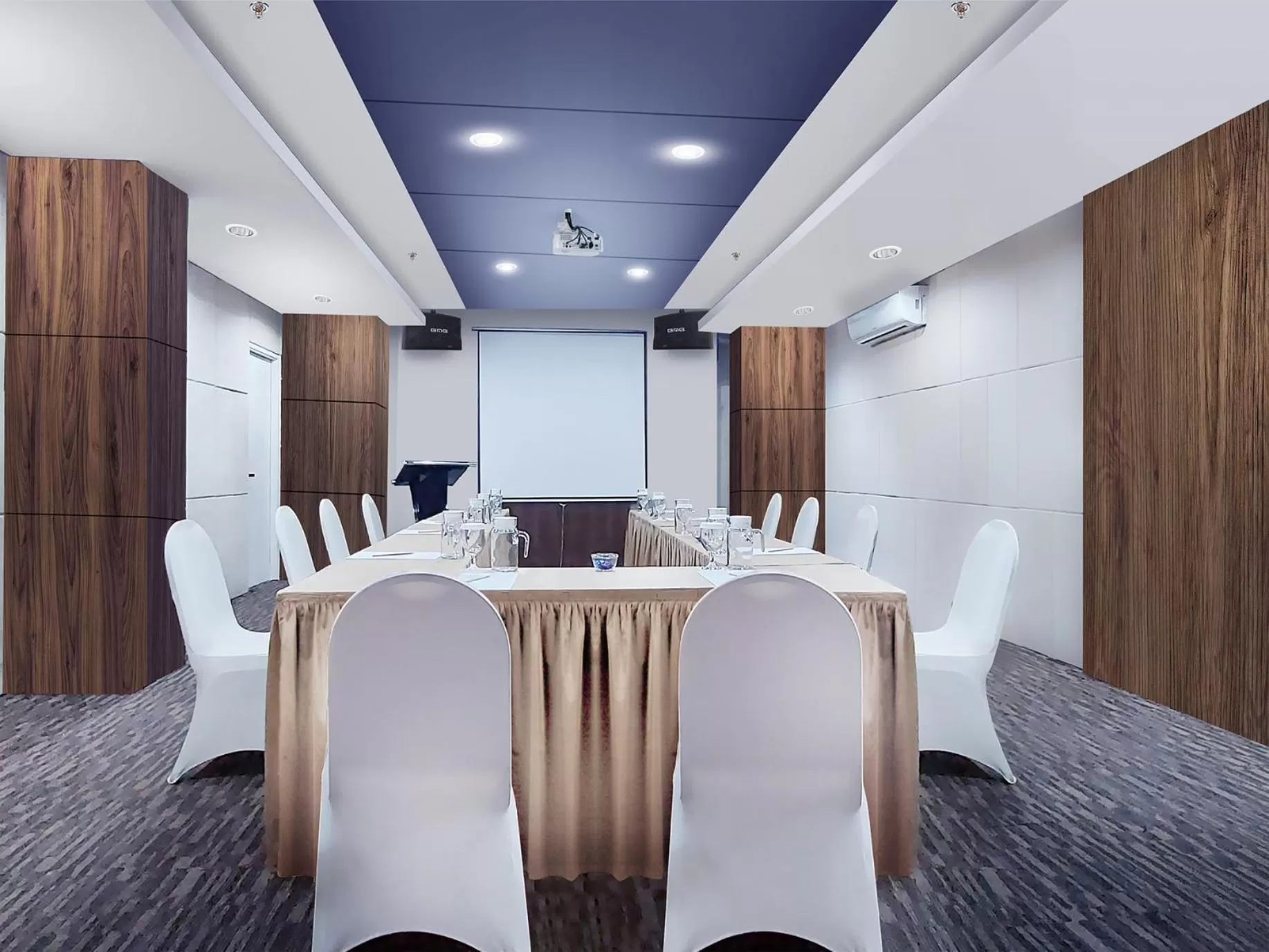Meeting/conference room in favehotel Graha Agung Surabaya