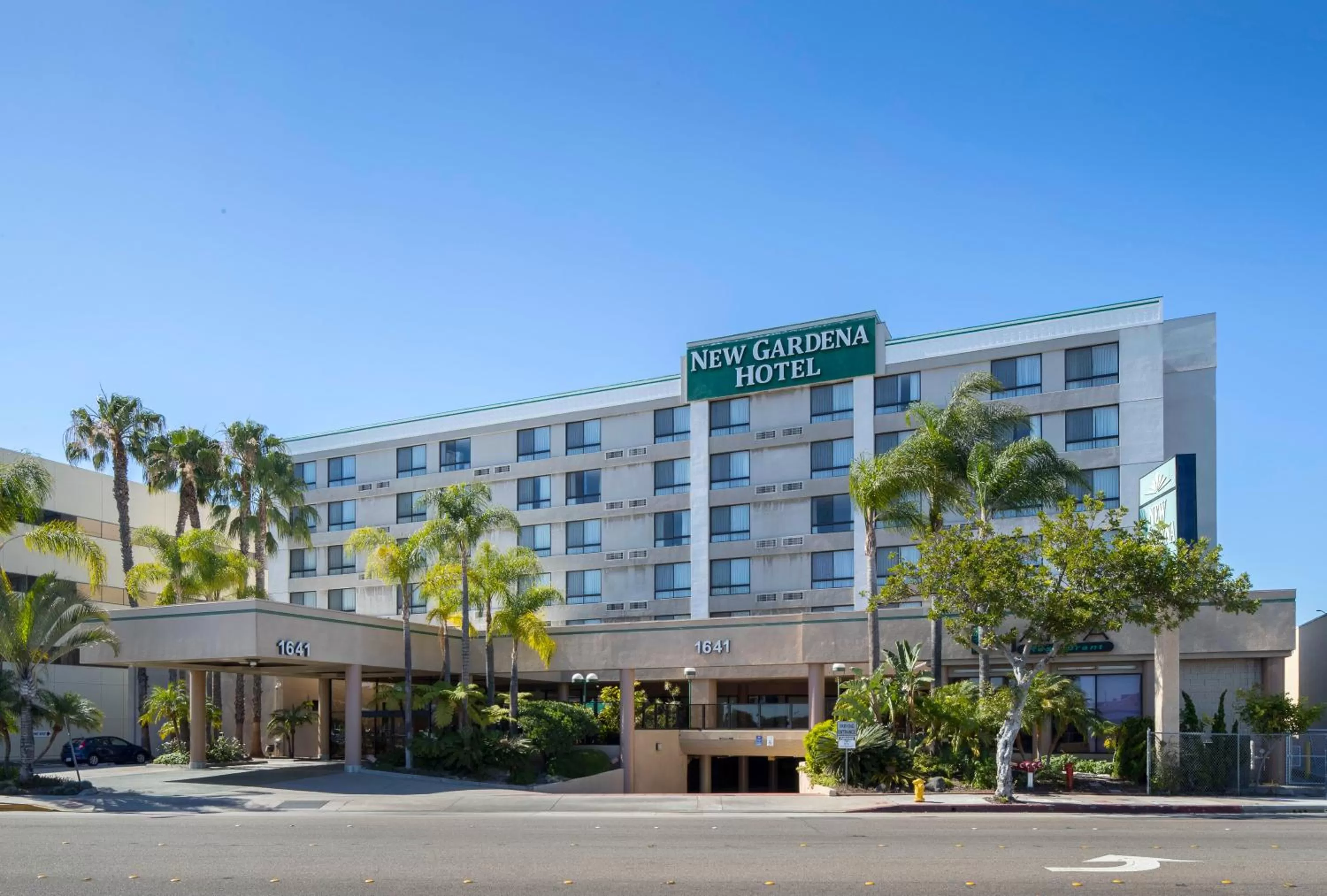 Property building in New Gardena Hotel