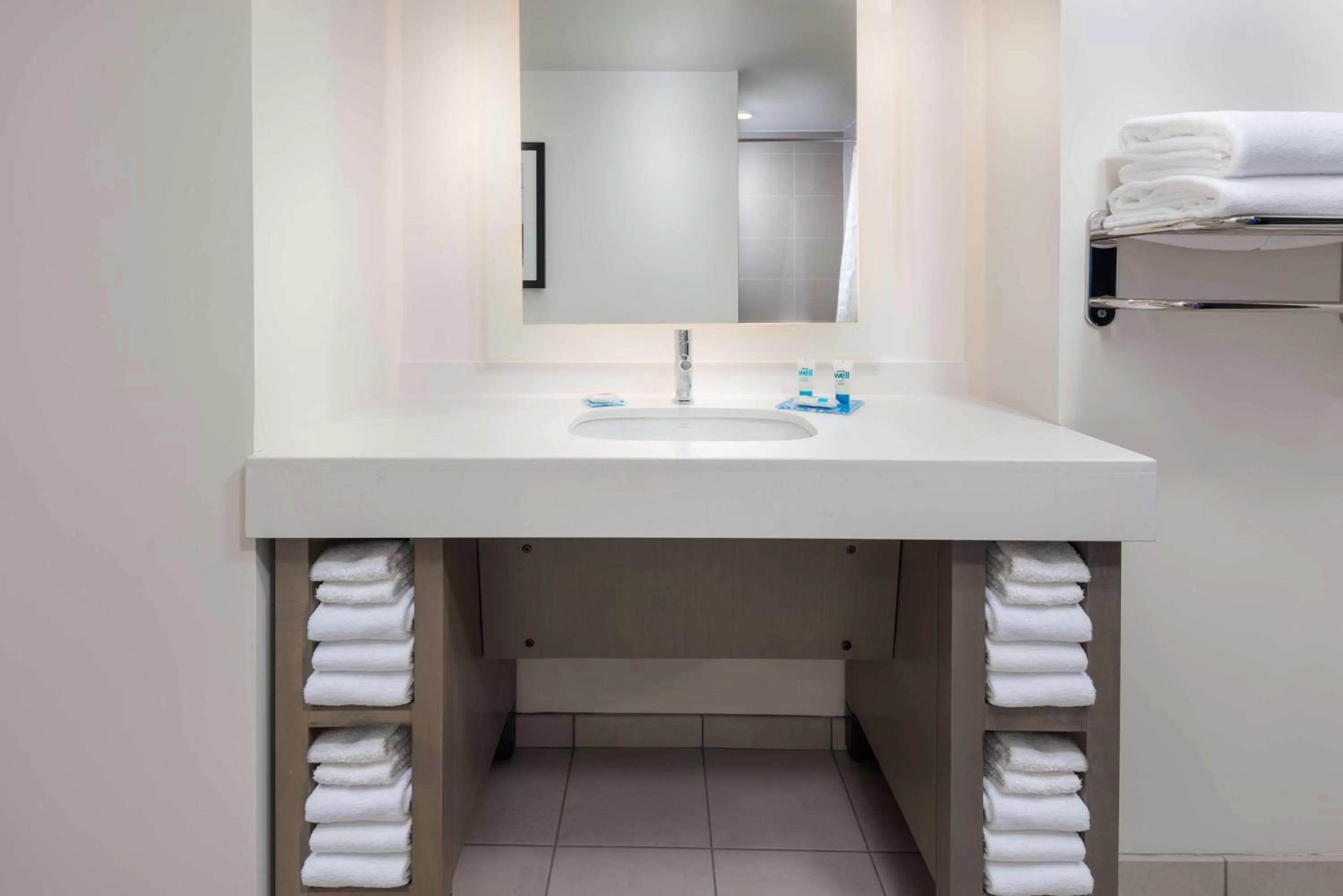 Bathroom in Hyatt House Chicago West Loop-Fulton Market