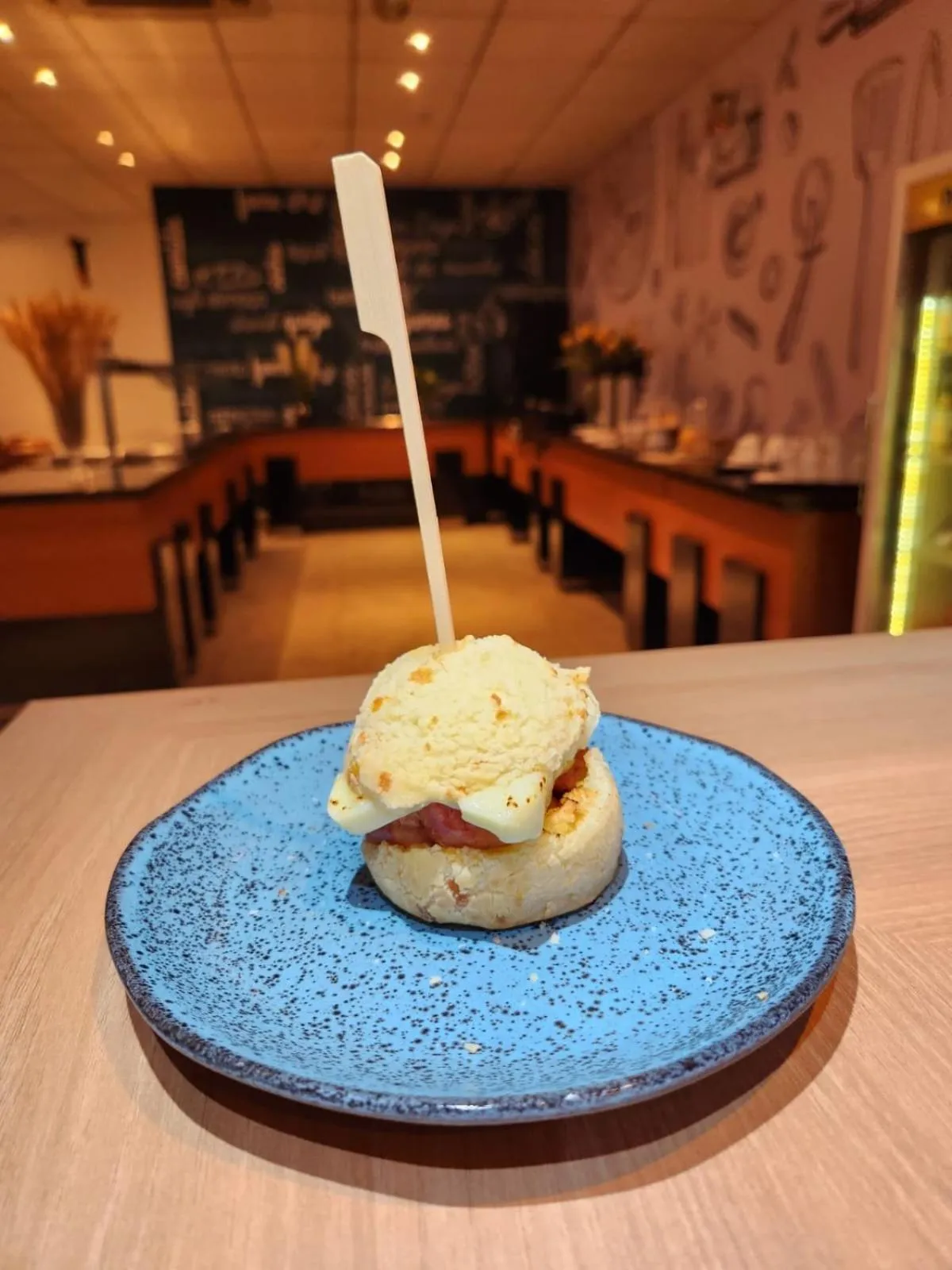 Restaurant/places to eat in San Diego Express Barro Preto