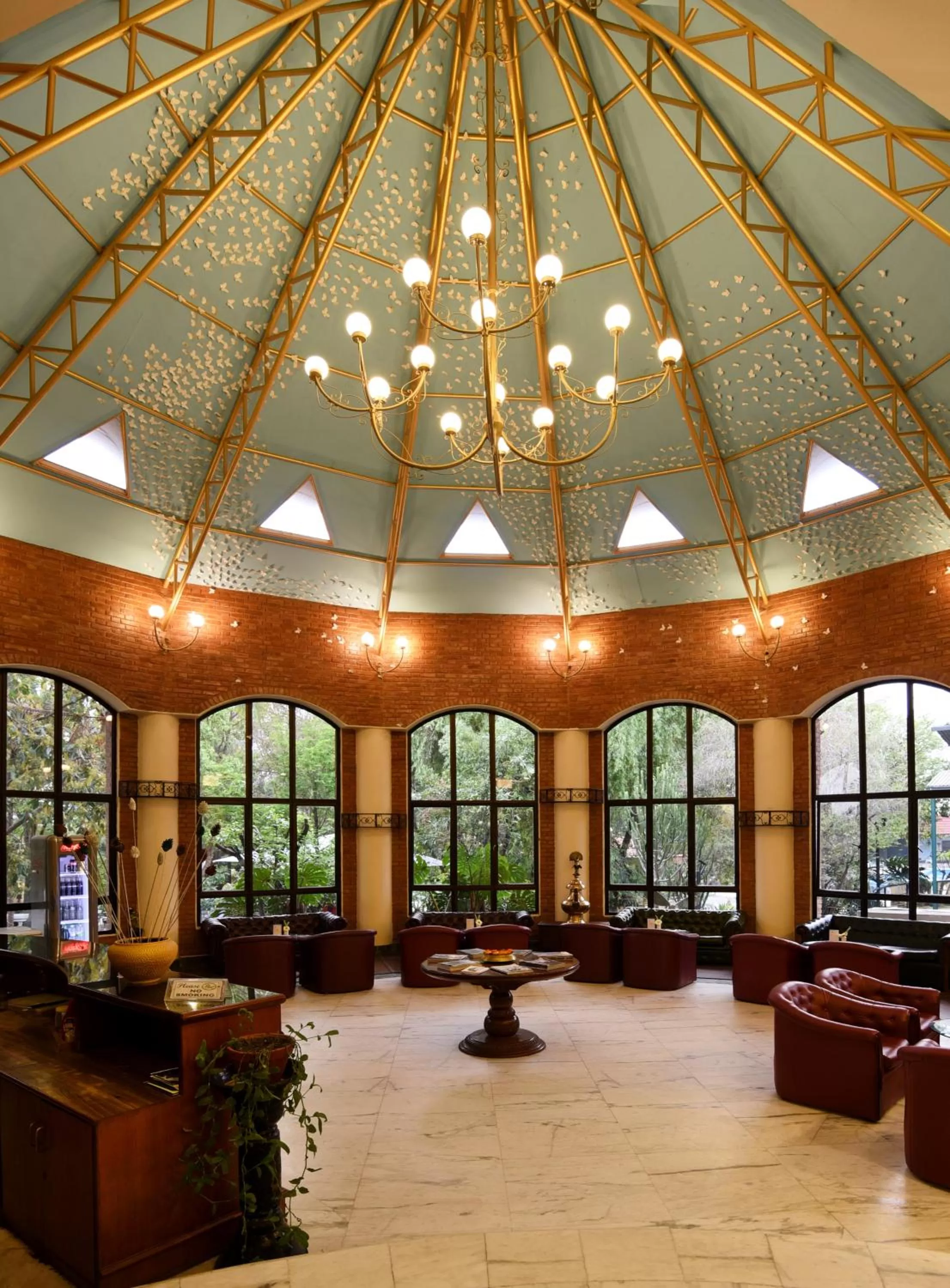 Lounge or bar in Park Village Resort by KGH Group