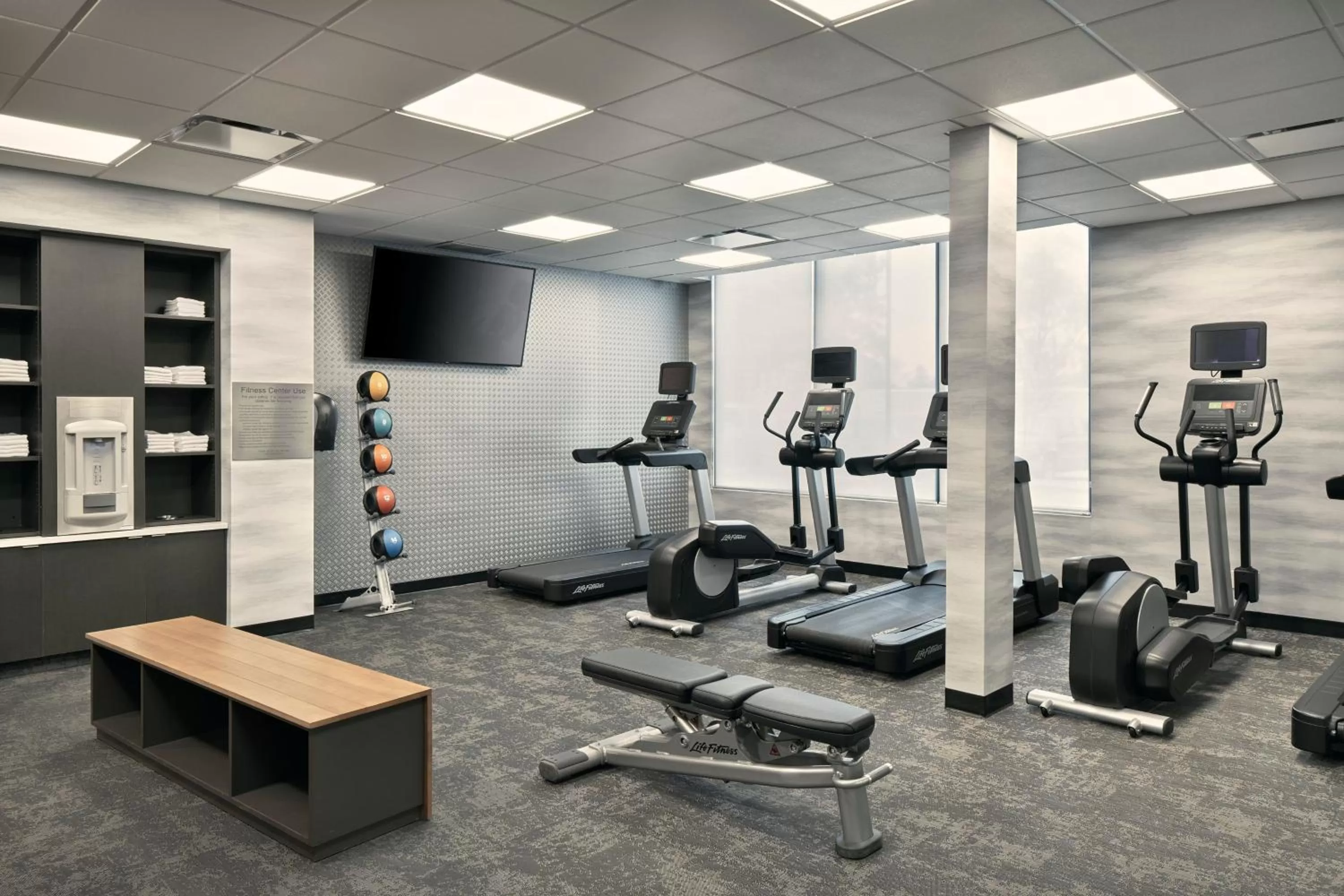 Fitness centre/facilities in Fairfield Inn & Suites by Marriott Penticton