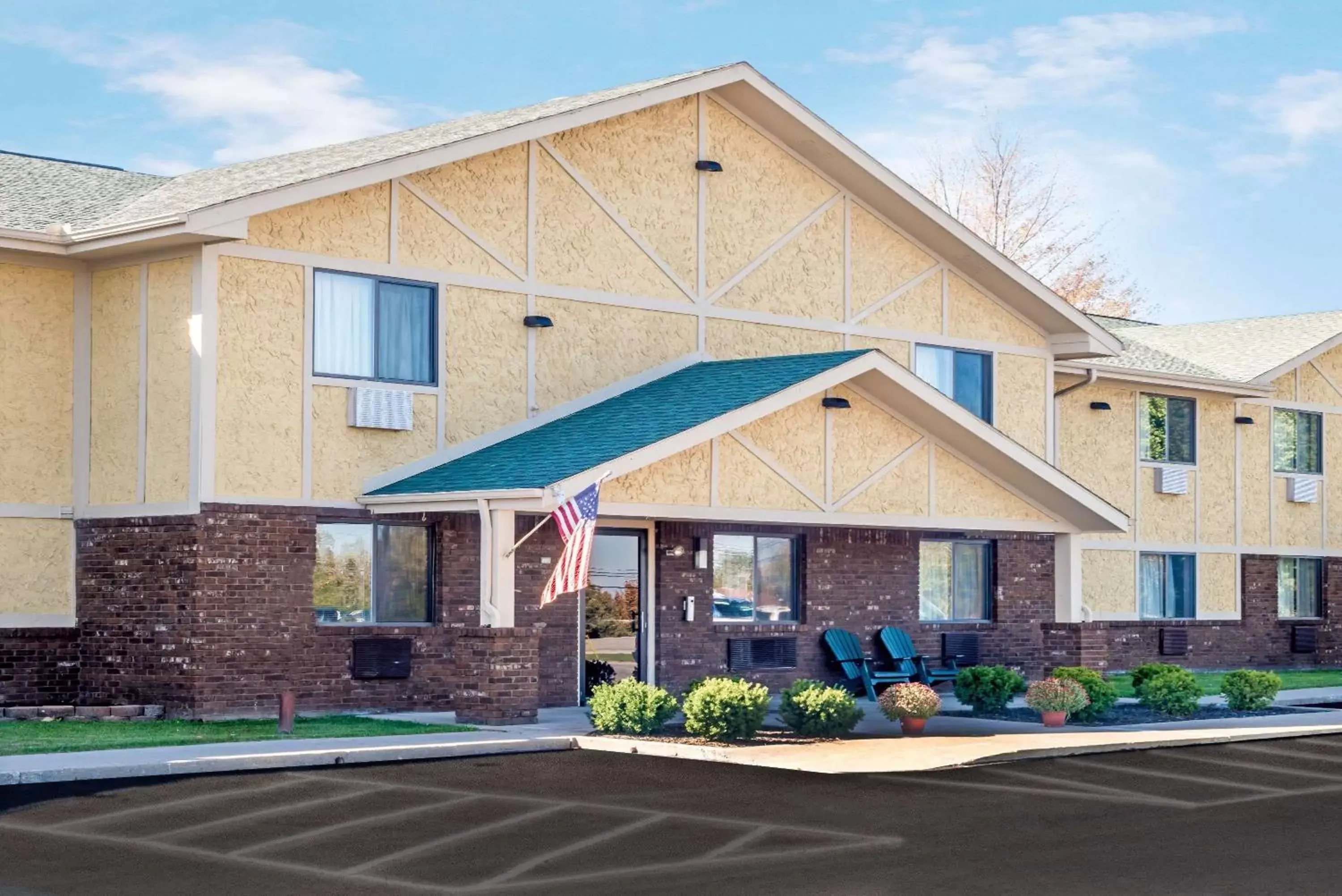 Super 8 by Wyndham Maysville KY Super 8 by Wyndham Maysville KY