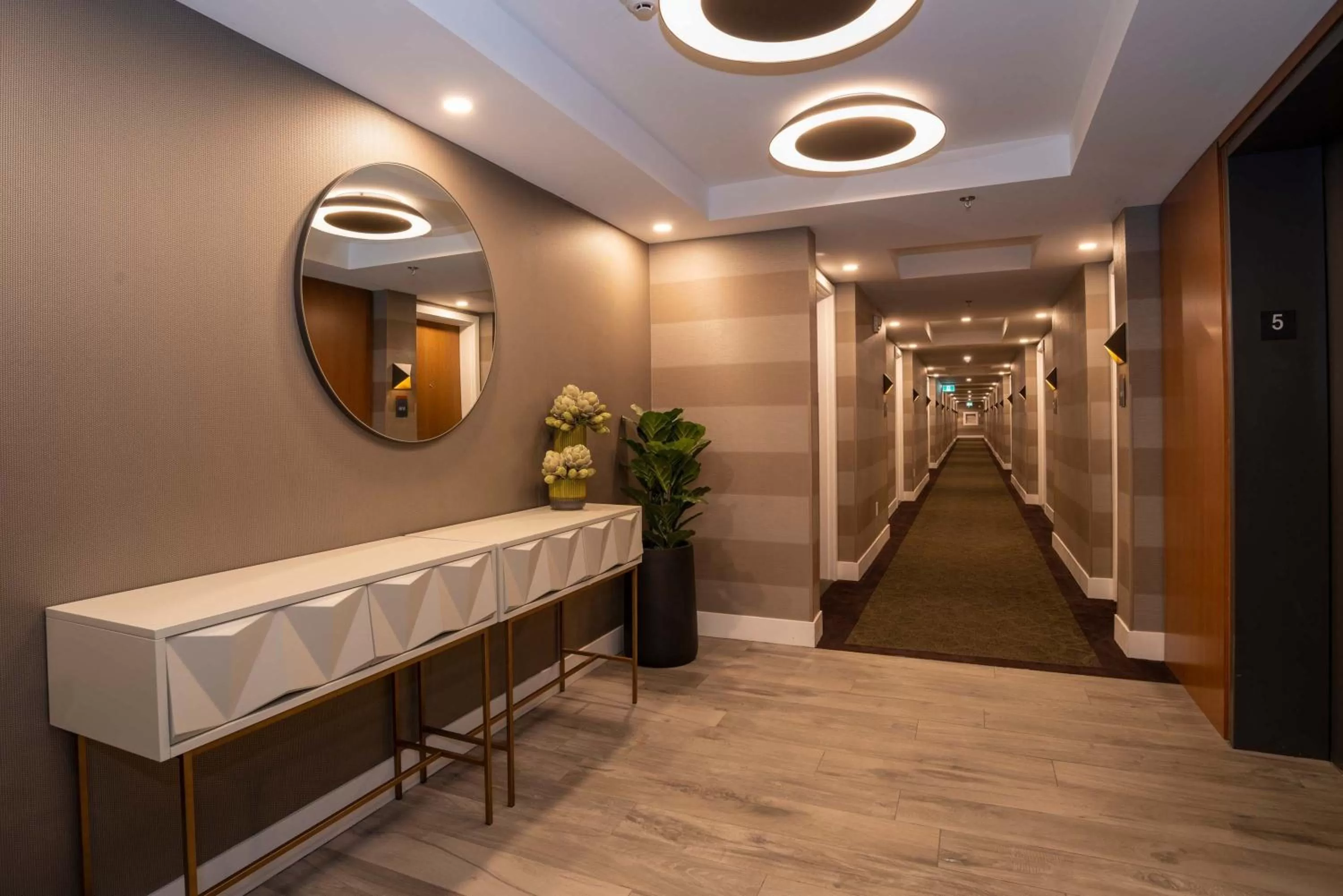 Decorative detail in Sandman Hotel Hamilton