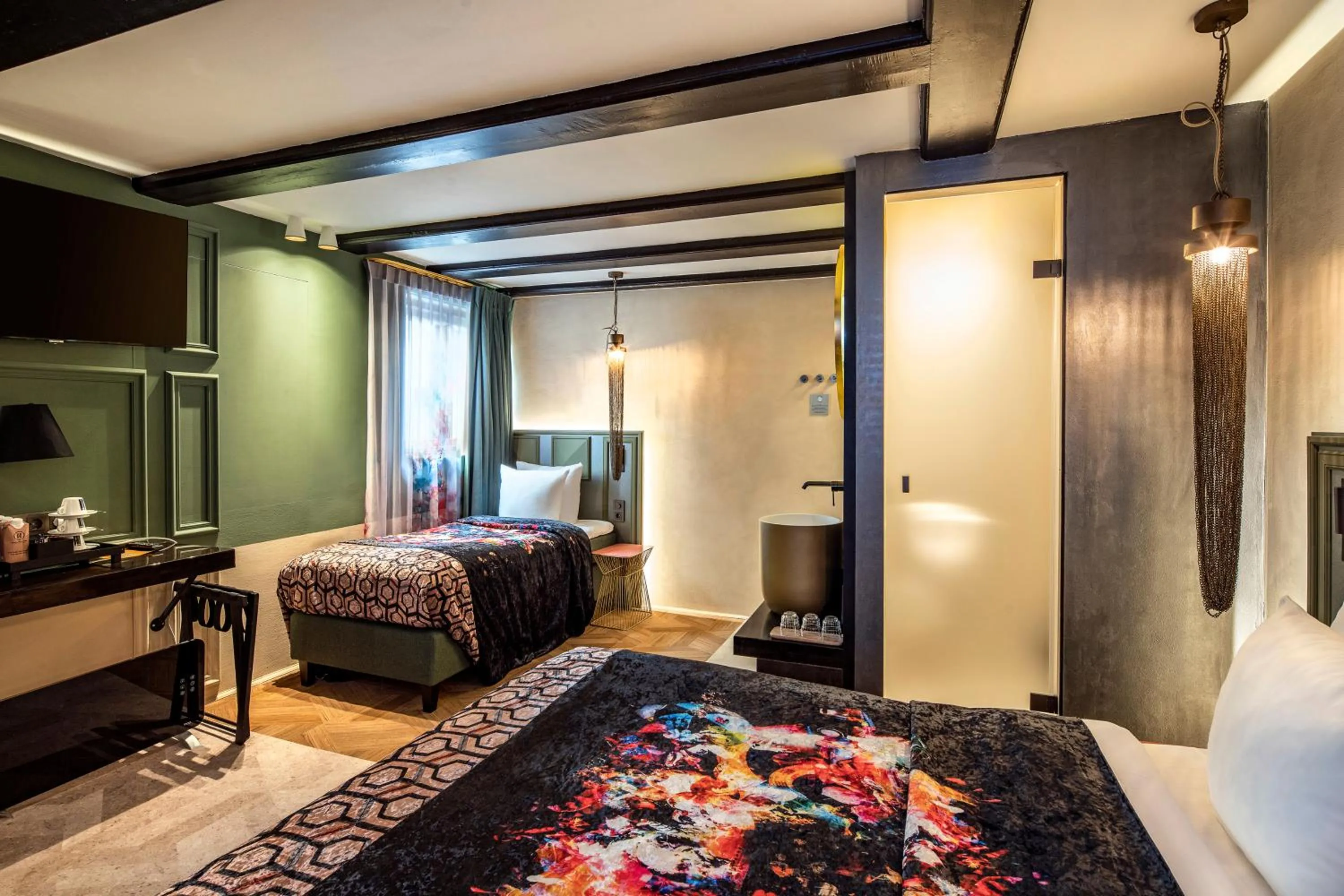 Photo of the whole room, Bed in Rokin Hotel