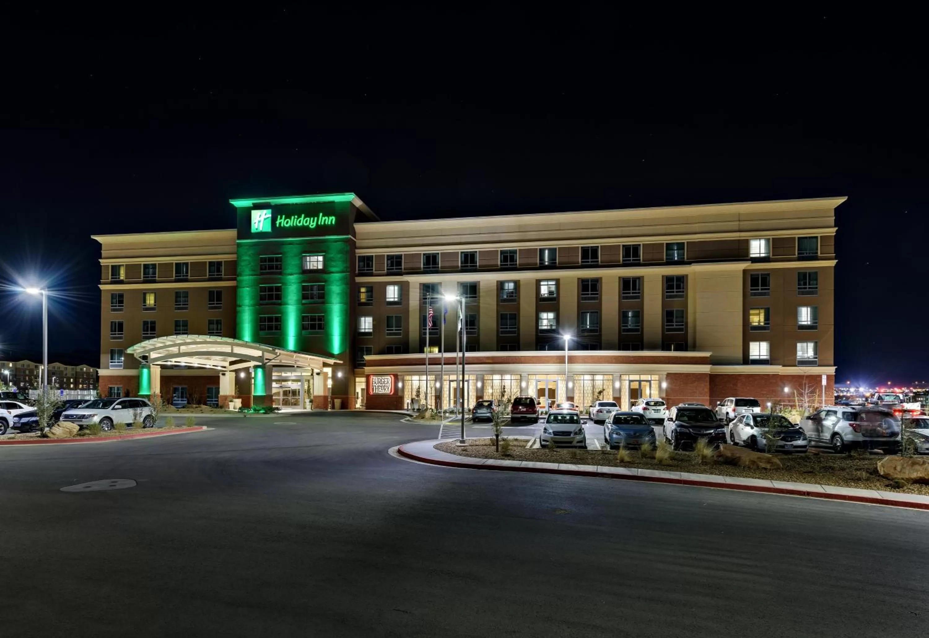 Property building in Holiday Inn St. George Convention Center by IHG