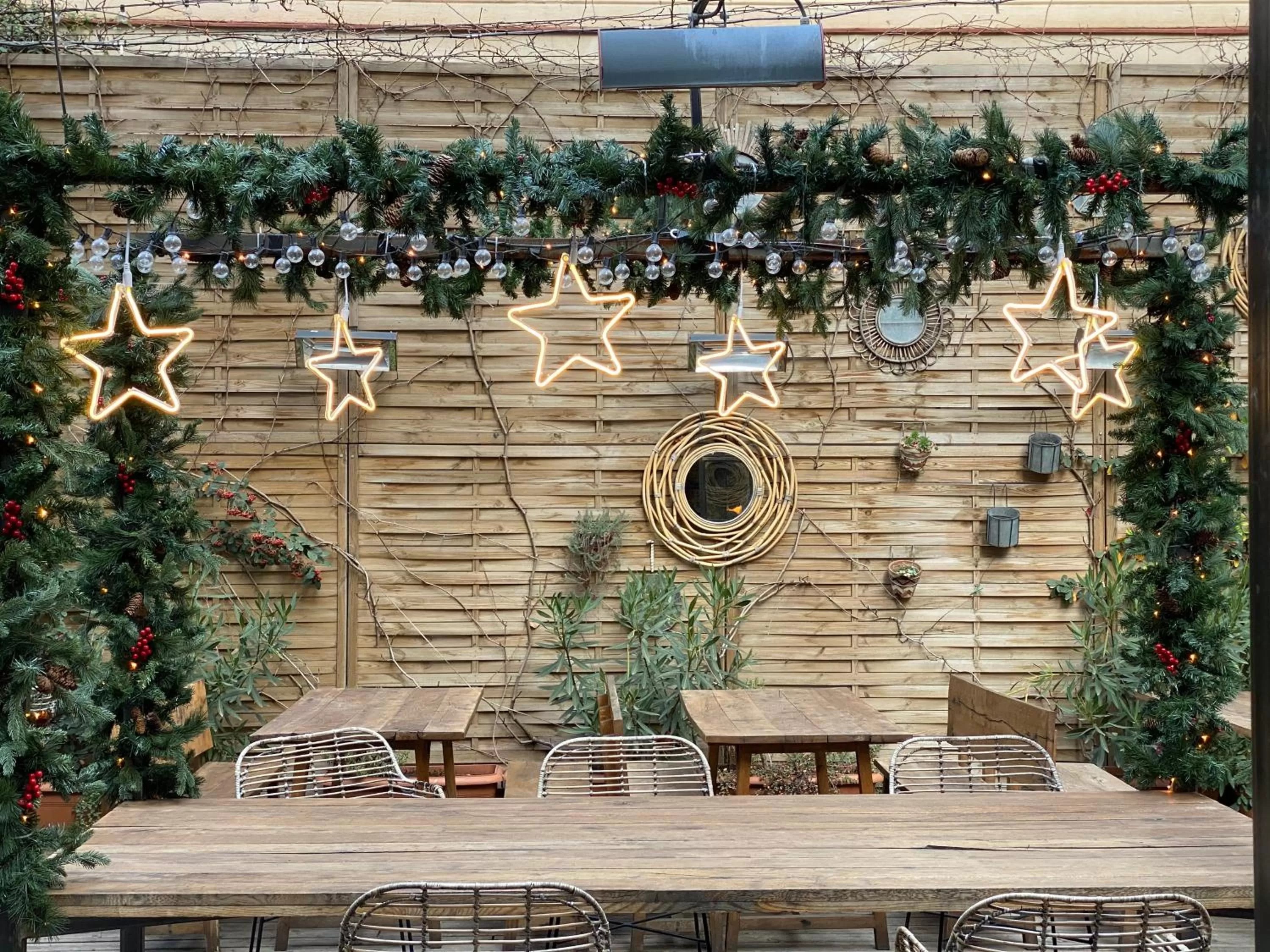 Restaurant/places to eat in Shota @ Rustaveli Boutique Hotel