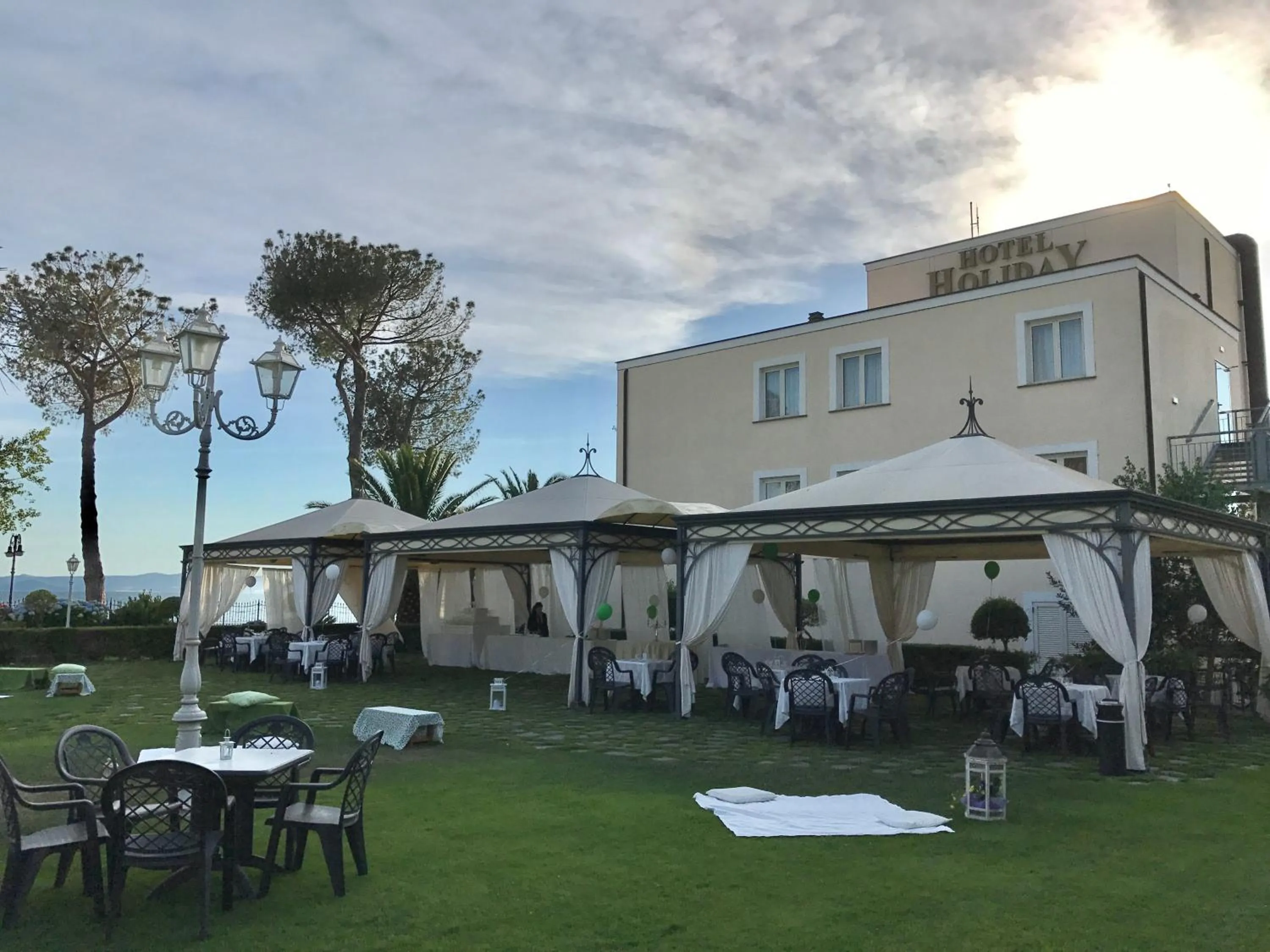 Hotel Holiday Sul Lago