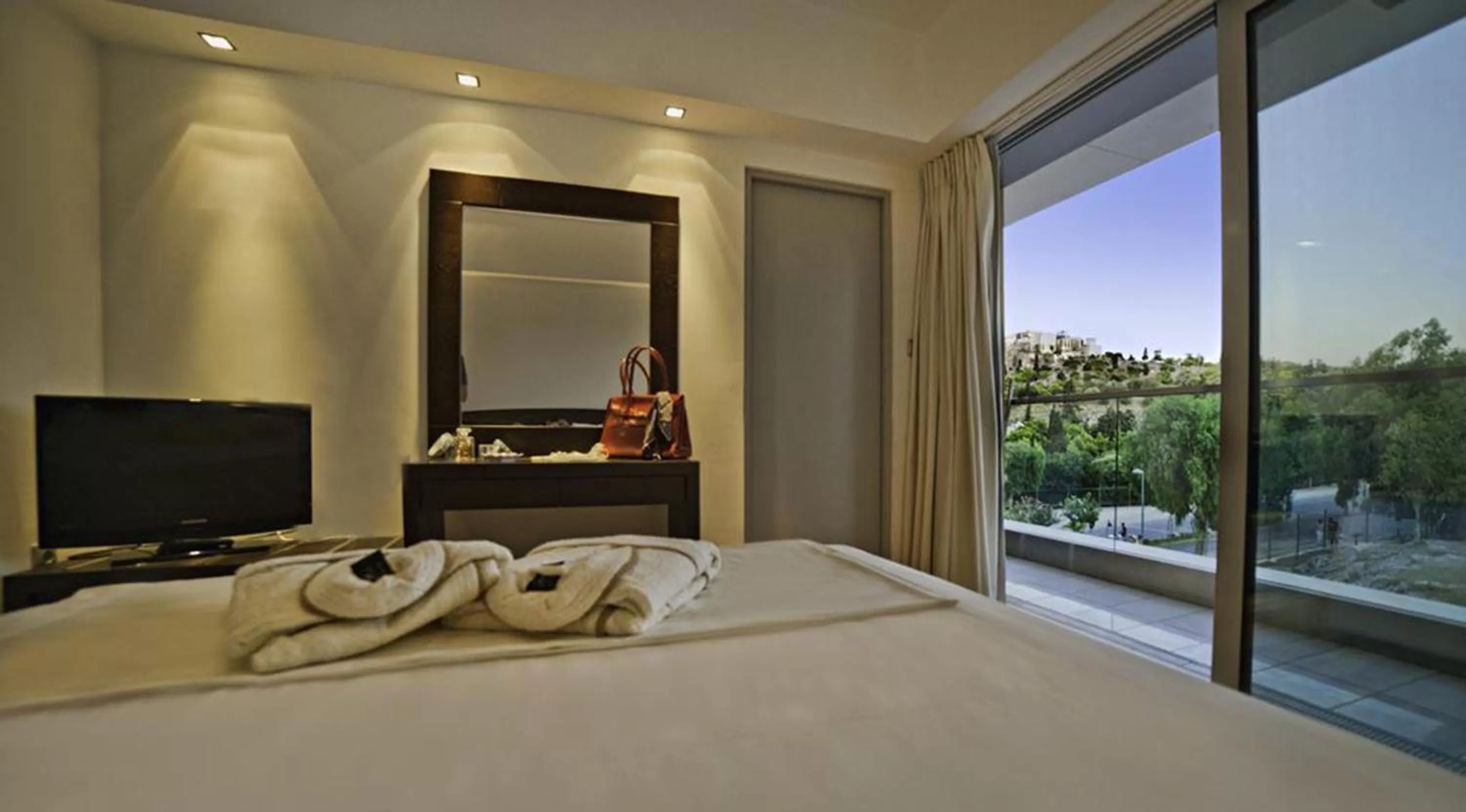 Bedroom, Bed in Hotel Thissio