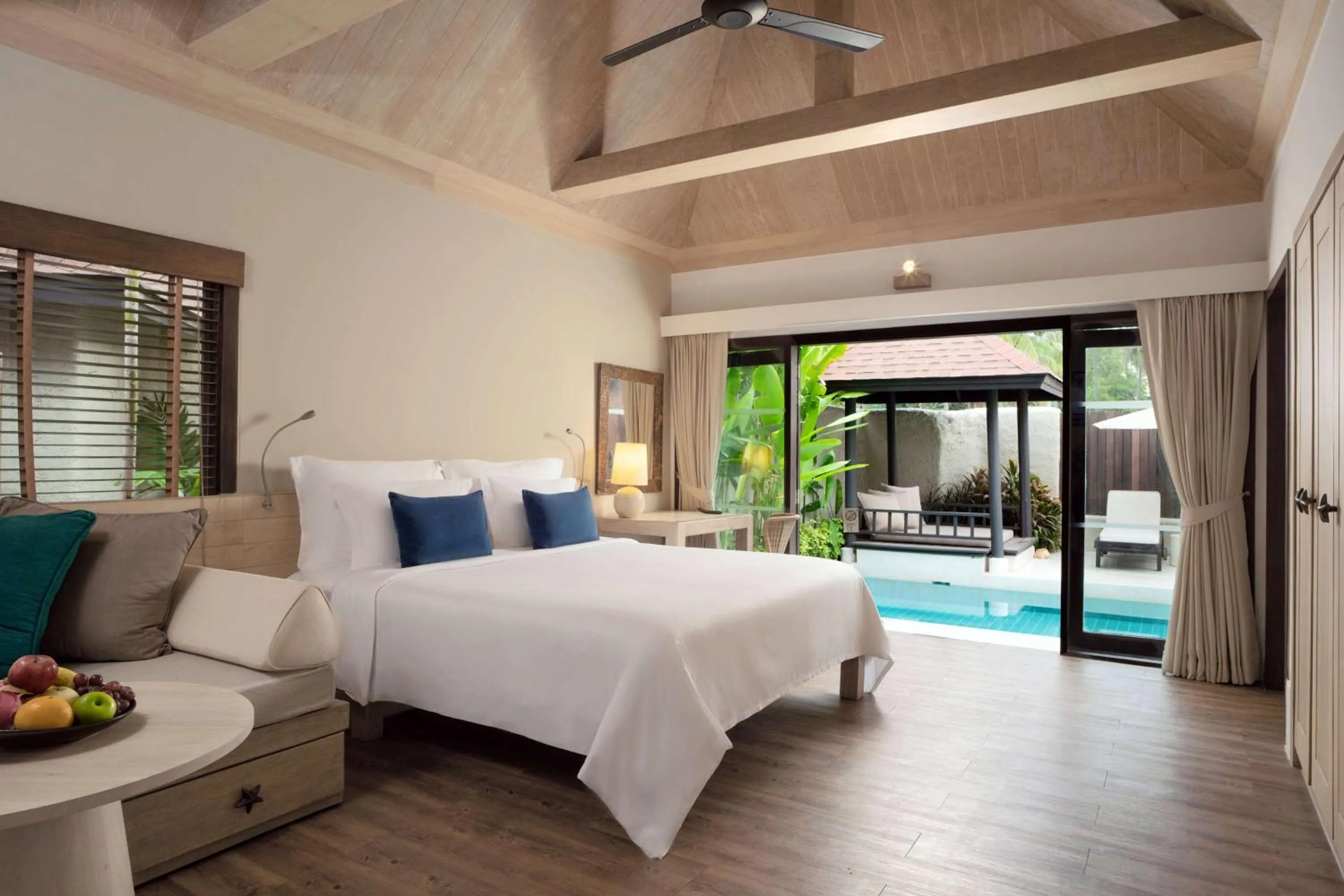 Photo of the whole room, Bed in Wyndham Hua Hin Pranburi Resort & Villas