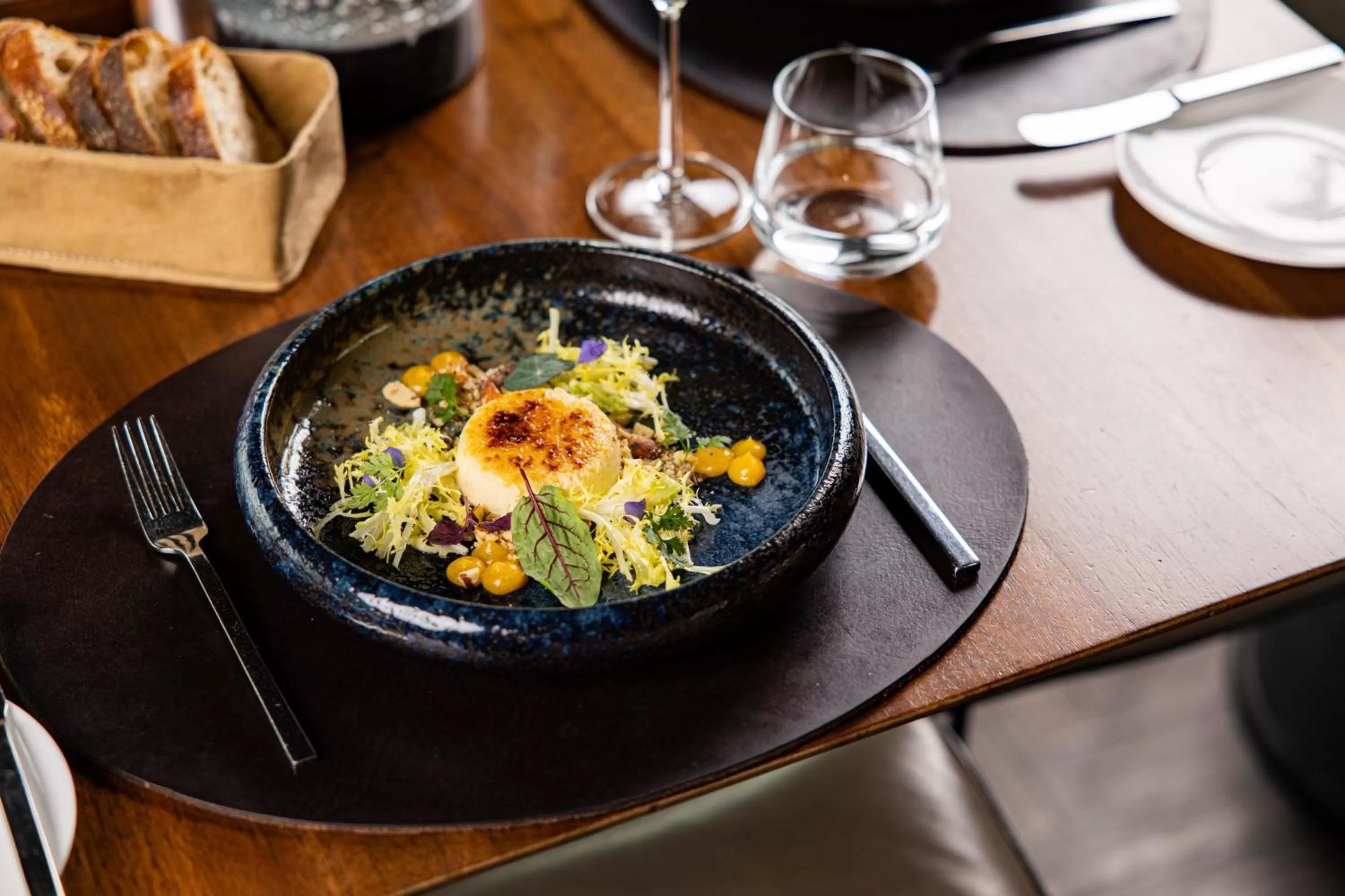 Restaurant/places to eat in Le Méridien Hamburg