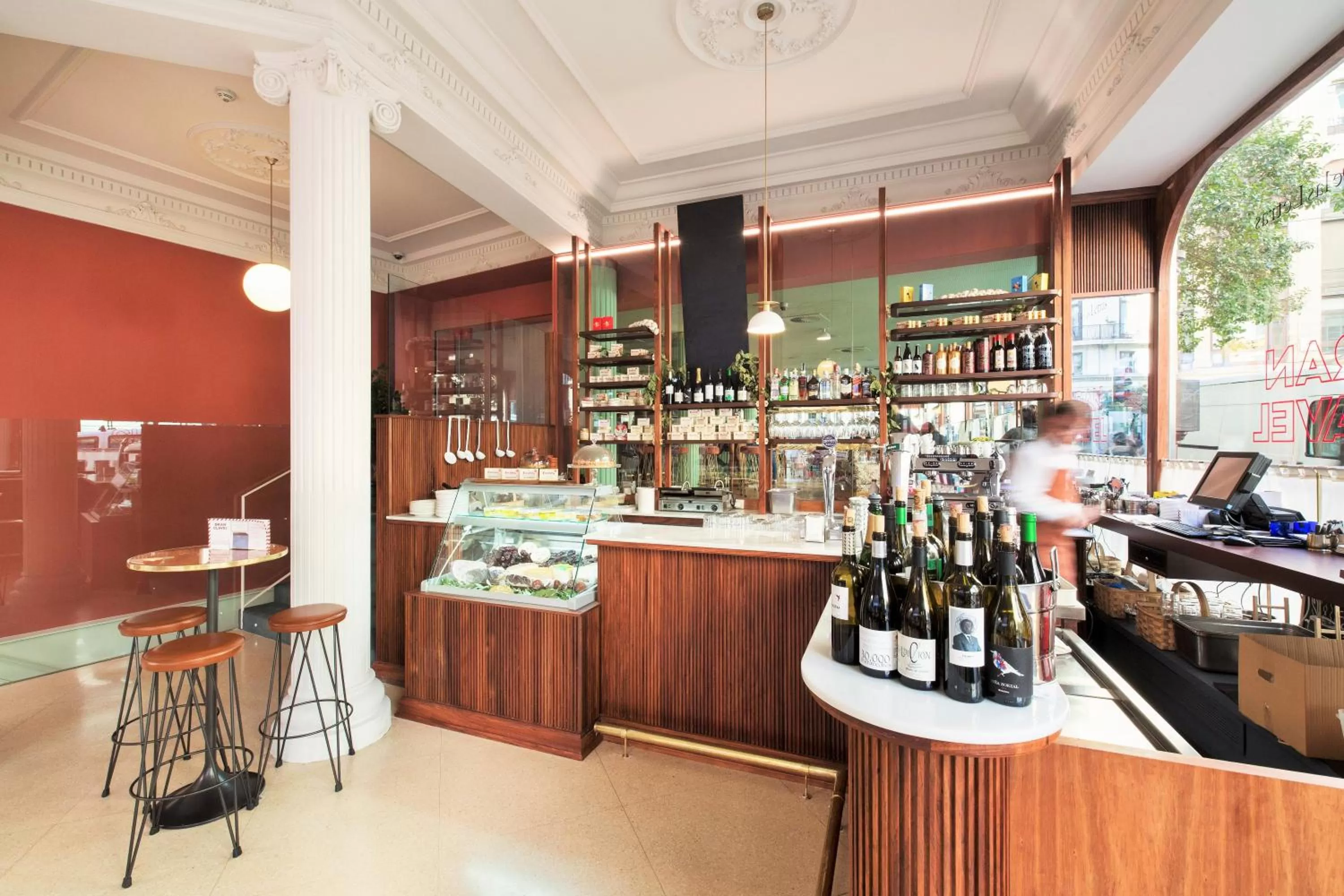 Lounge or bar in Iberostar Las Letras Gran Via