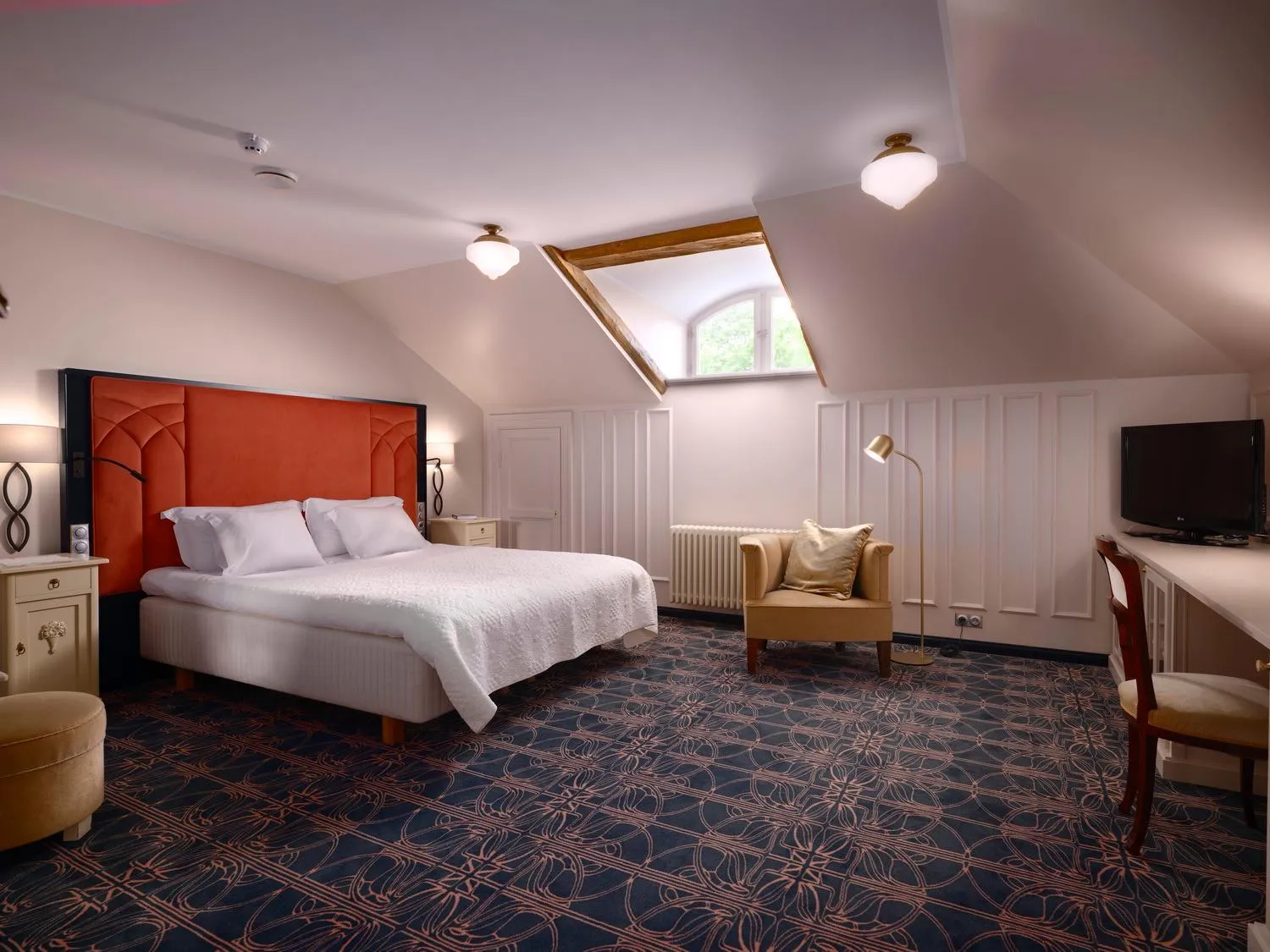 Bedroom, Bed in Villa Ammende Restaurant and Hotel