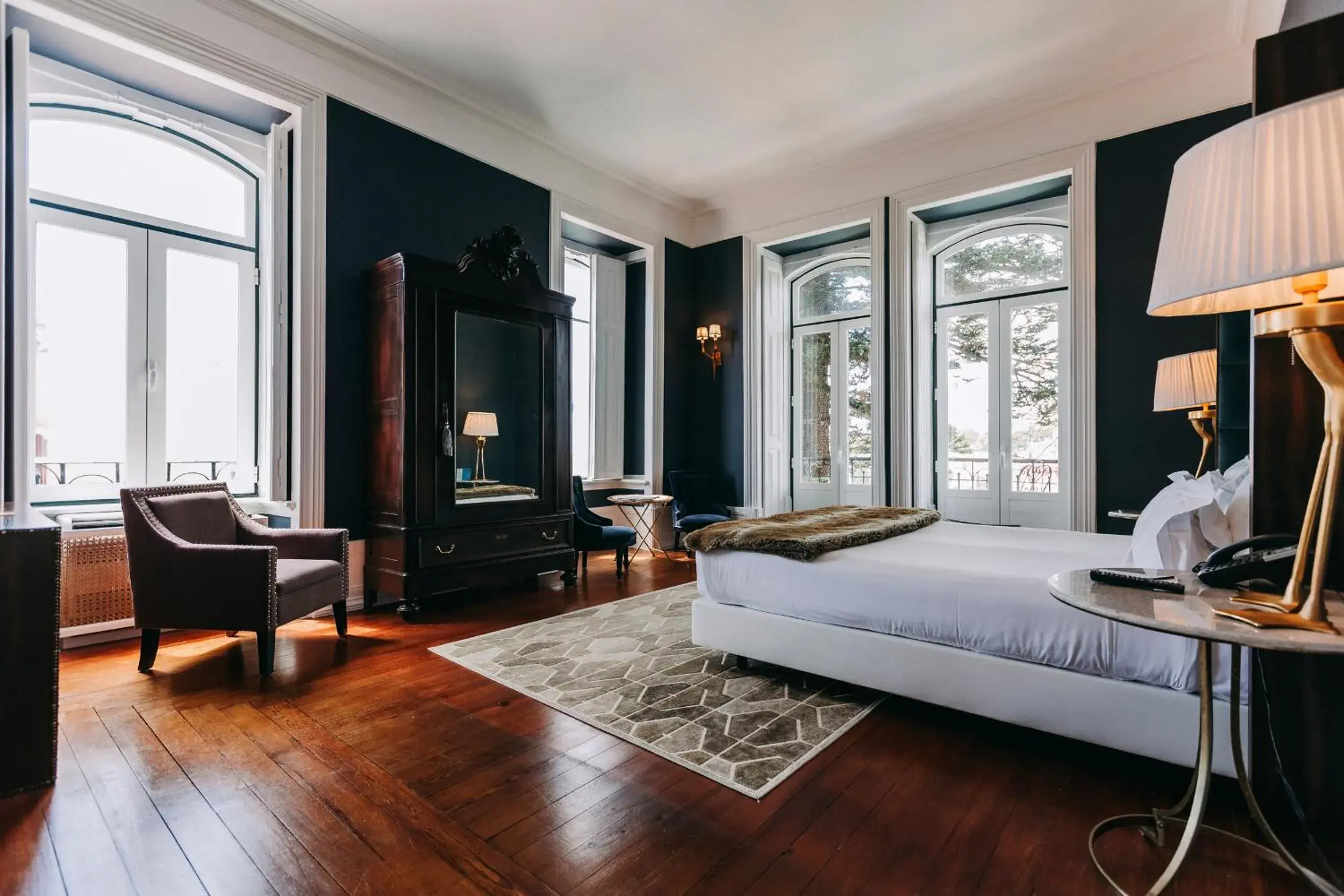 Royal Double Room with City View in Torel Palace Lisbon Royal Double Room with City View in Torel Palace Lisbon