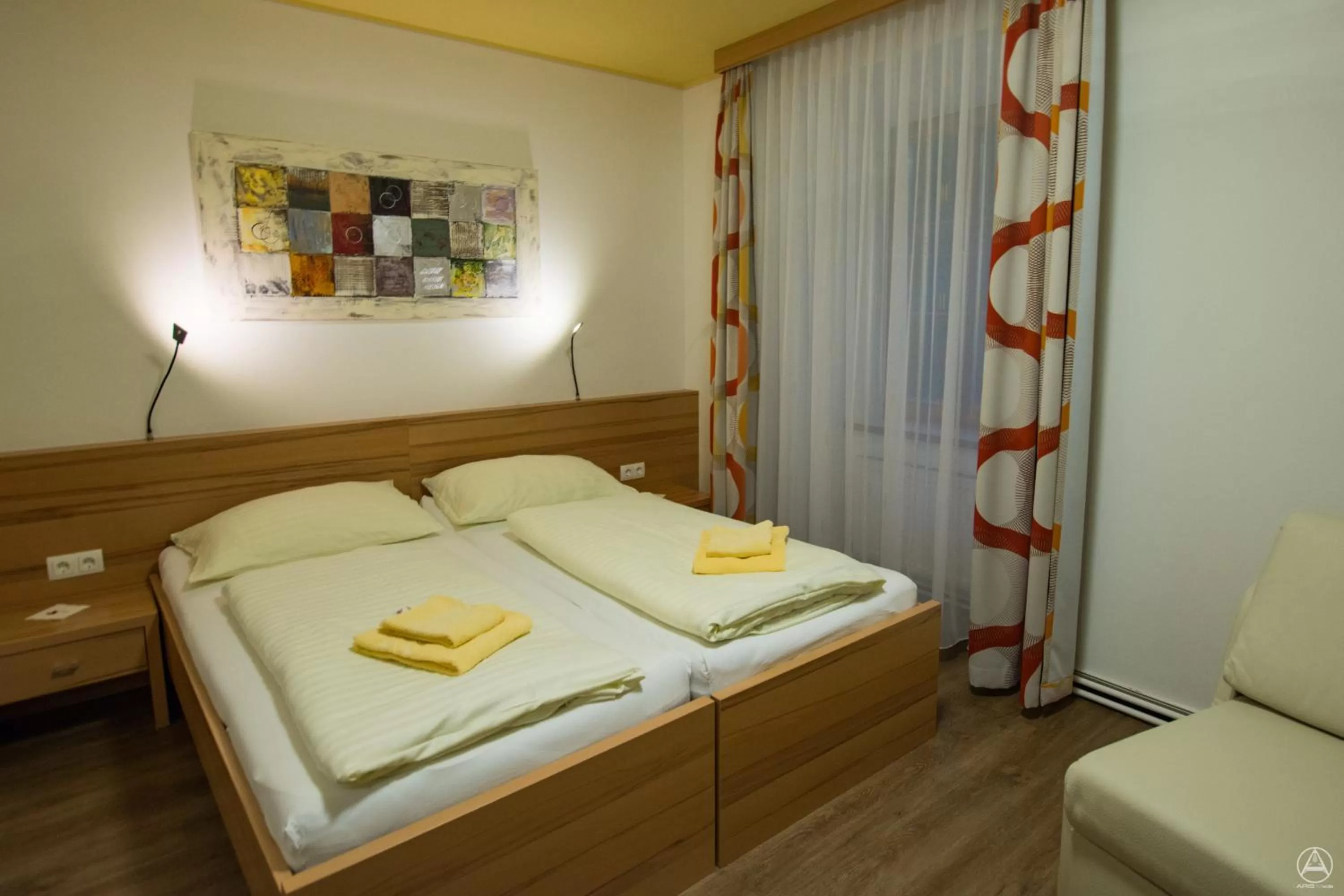 Photo of the whole room, Bed in Egidiwirt Murau