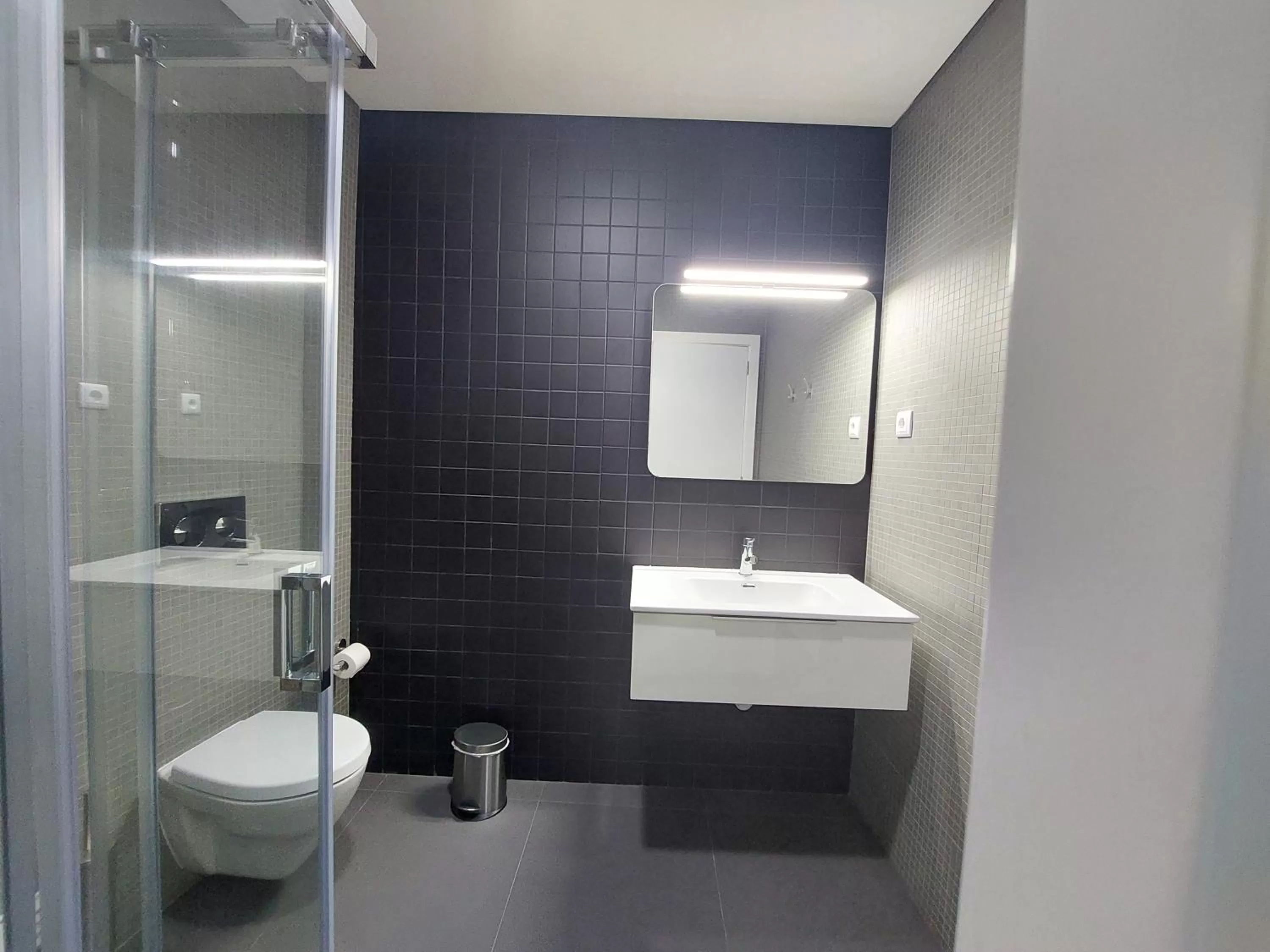 Bathroom in OH Studios Lousã