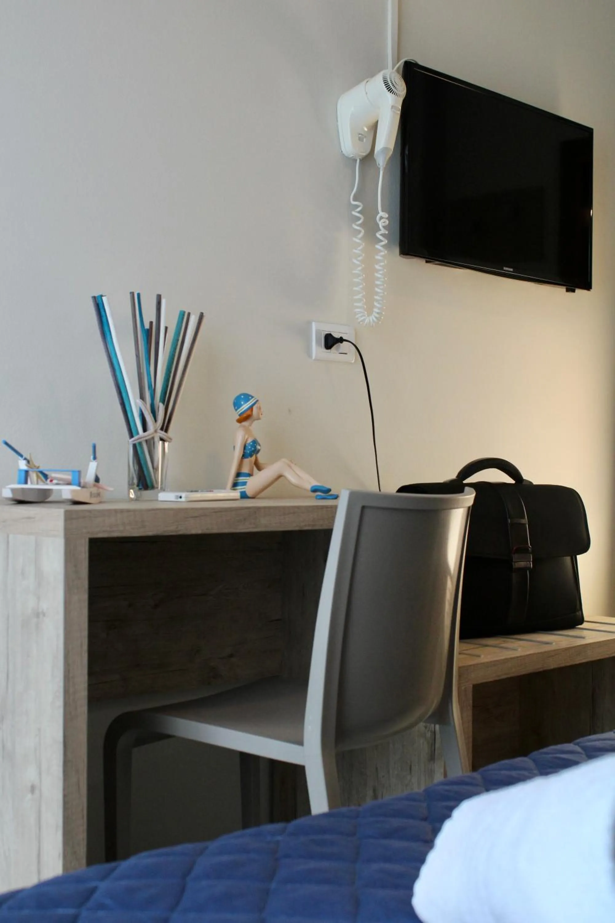 TV and multimedia, Bed in Hotel Adigrat