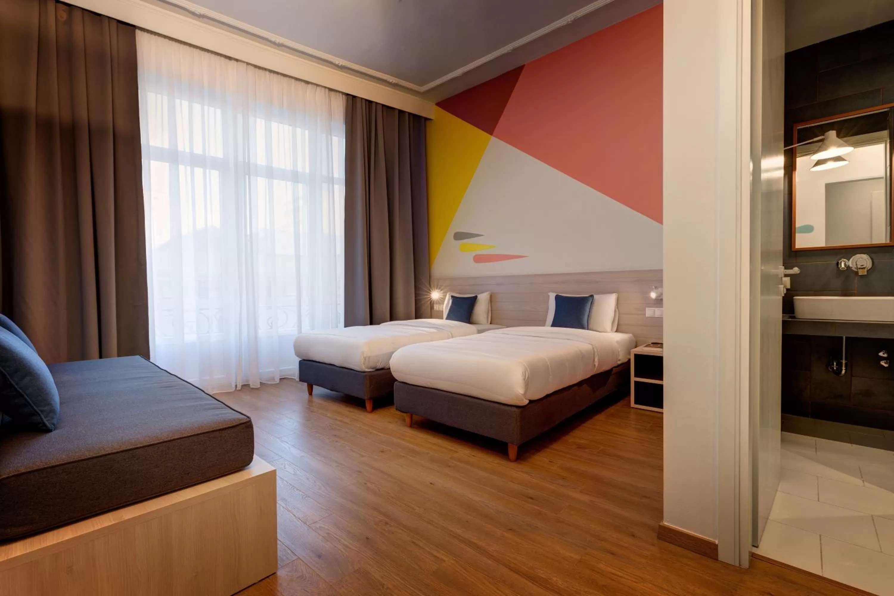 Bed in Colors Urban Hotel Thessaloniki
