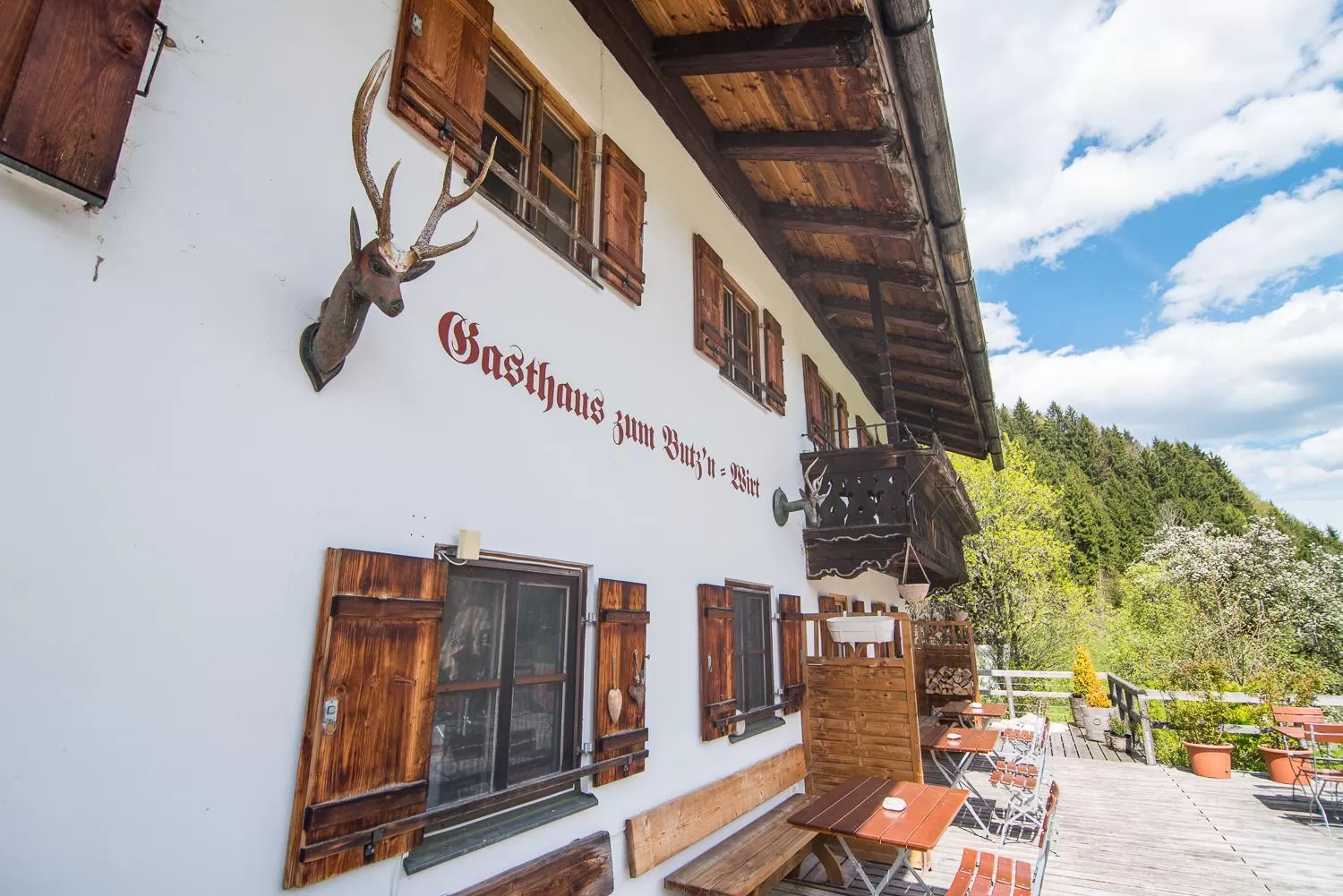 Facade/entrance, Property Building in Berggasthof Butzn Wirt